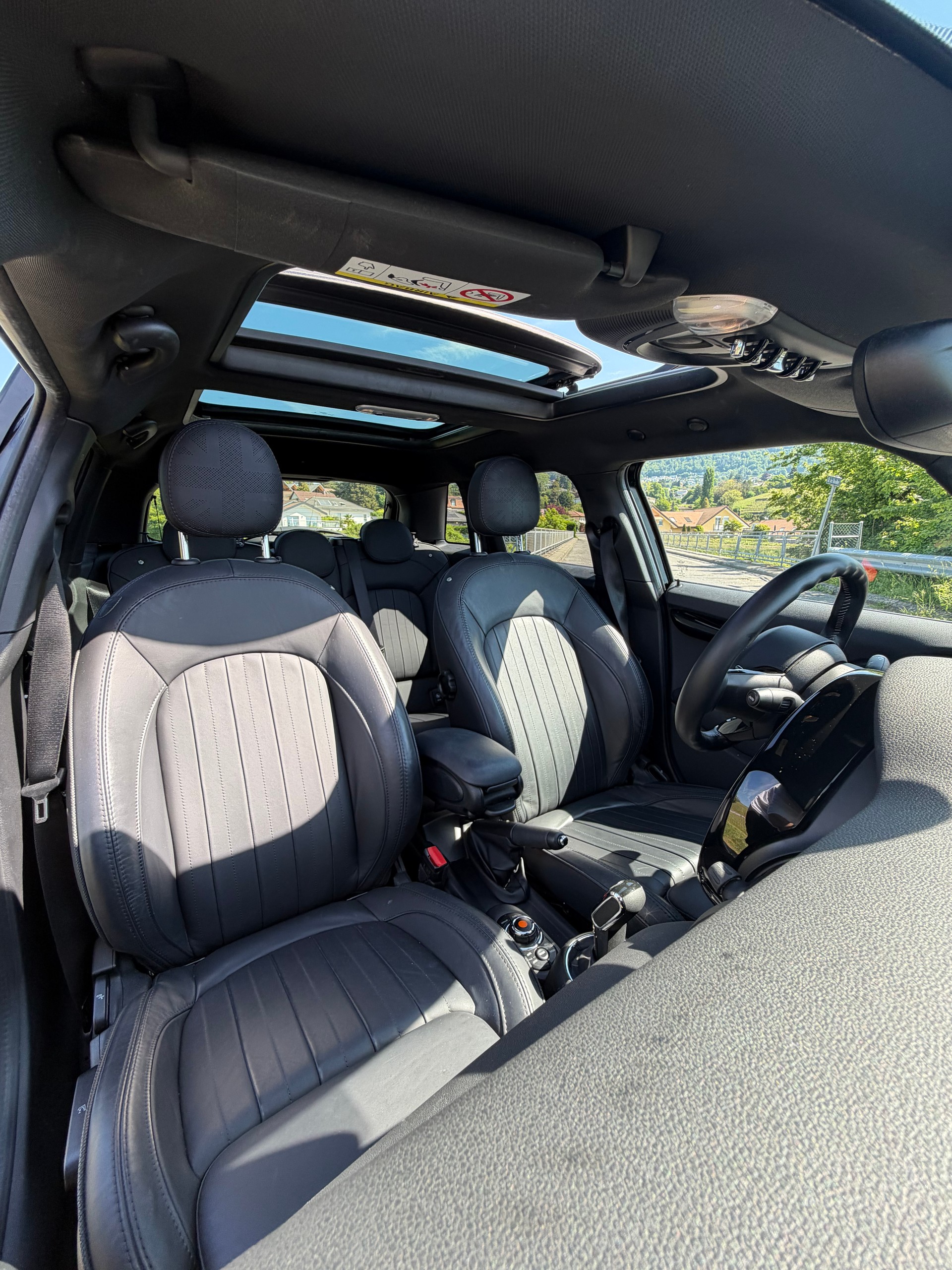 MINI COOPER-image-2