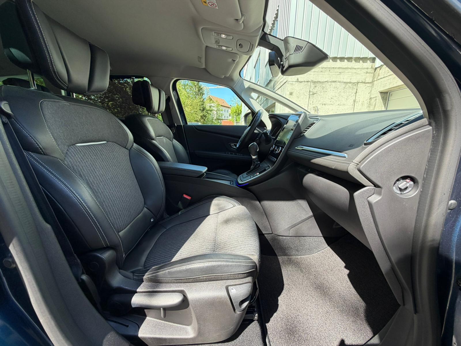 RENAULT Grand Scénic 1.3 16V Turbo Intens EDC-image-17