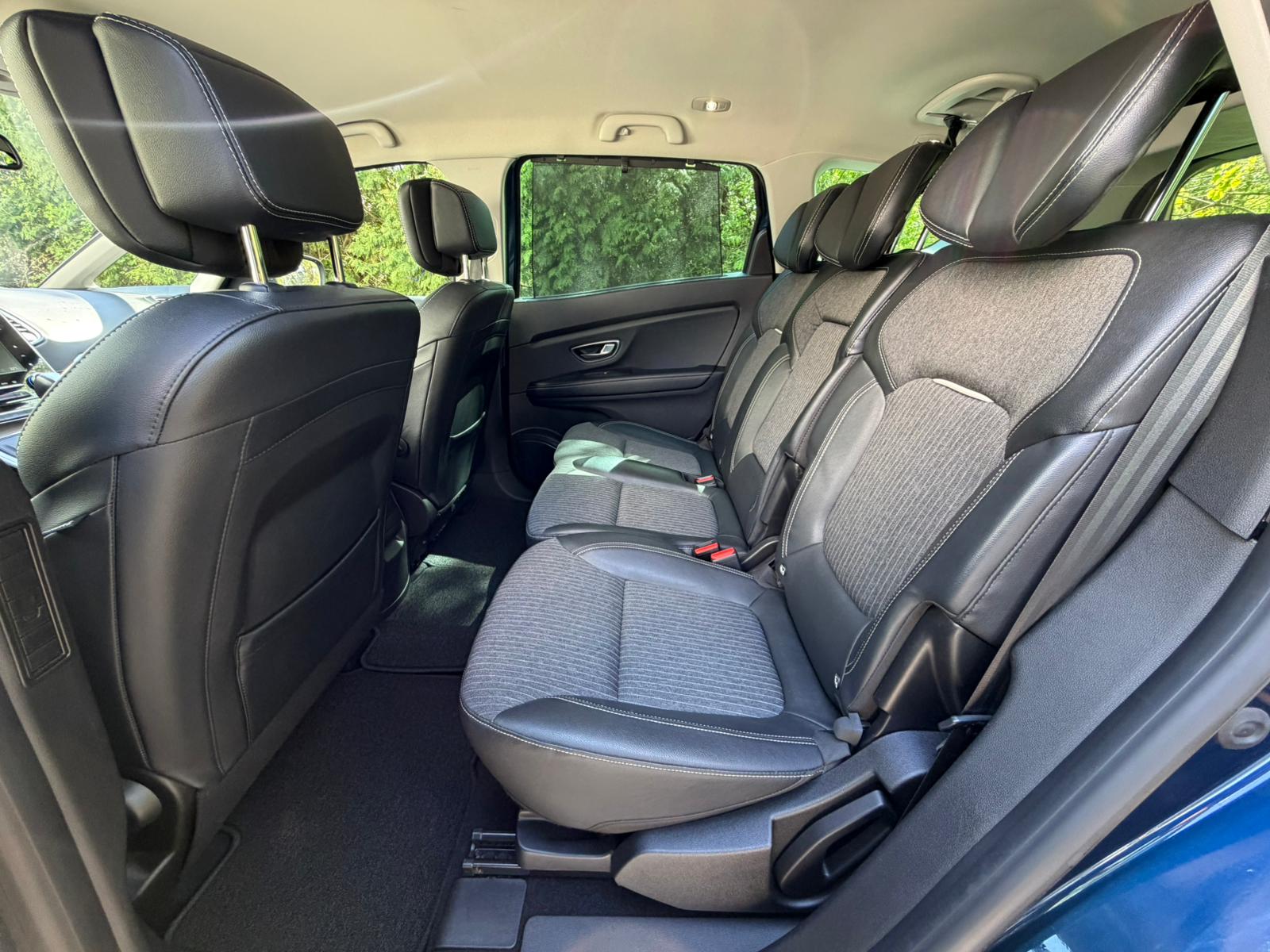 RENAULT Grand Scénic 1.3 16V Turbo Intens EDC-image-12