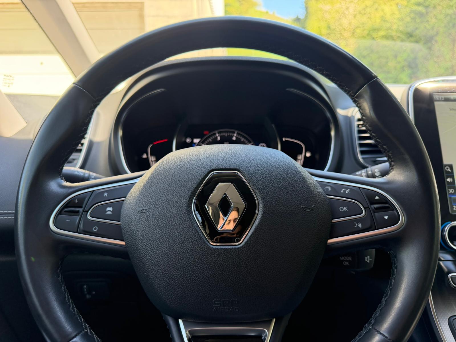 RENAULT Grand Scénic 1.3 16V Turbo Intens EDC-image-23