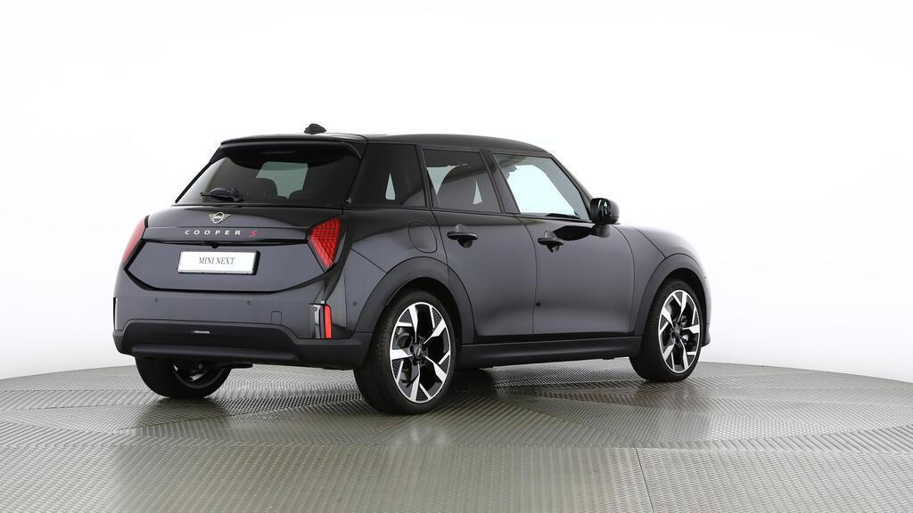 MINI Cooper 5 door S-image-4