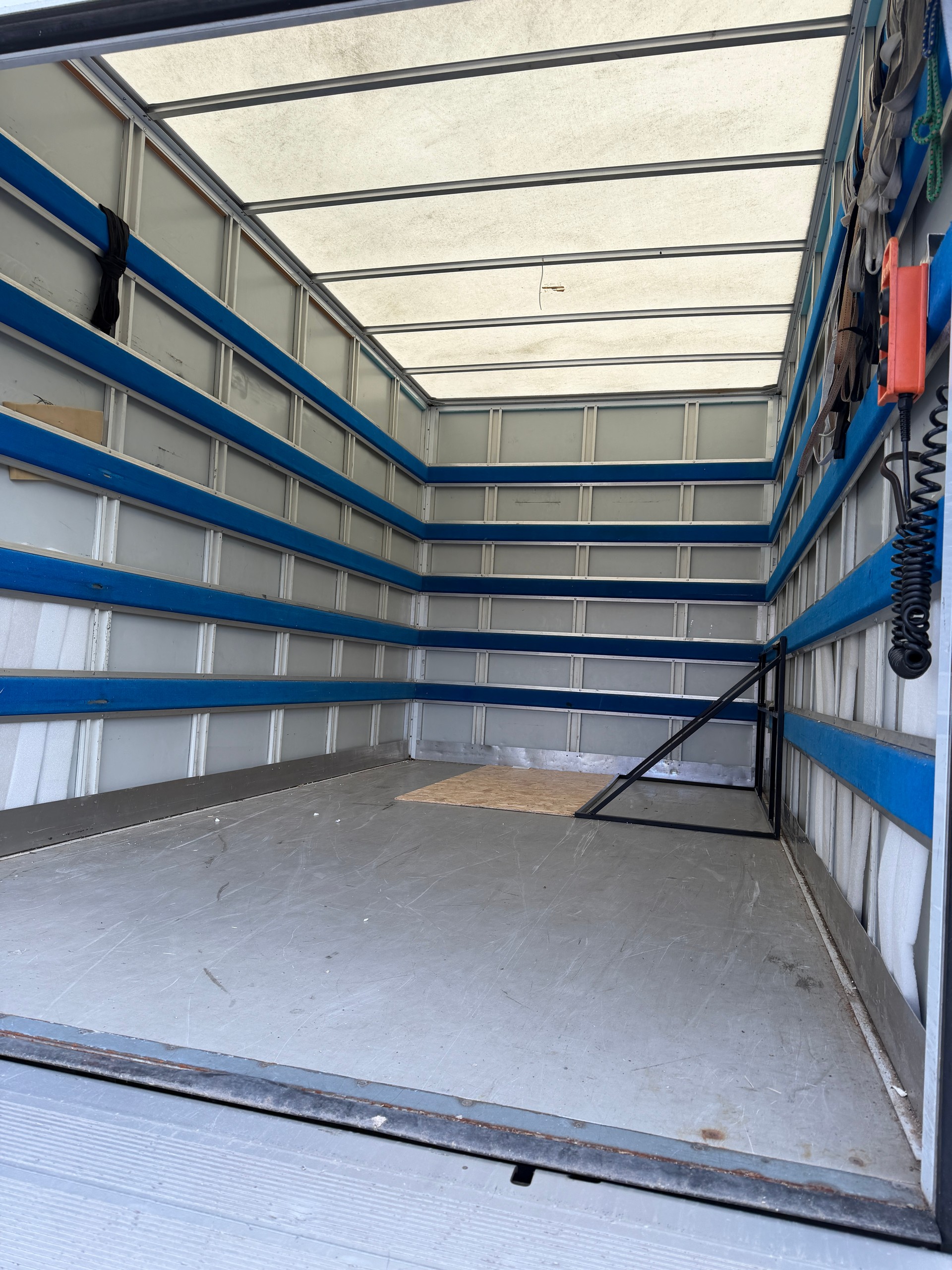 RENAULT Master T35 ENERGY 2.3dCi 135 L2-image-8