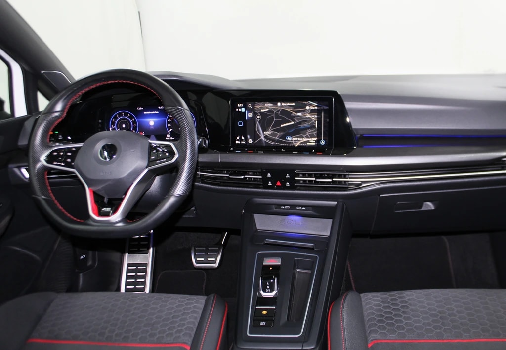 VW Golf 2.0 TSI GTI Clubsport 45 DSG Akrapovic-image-12