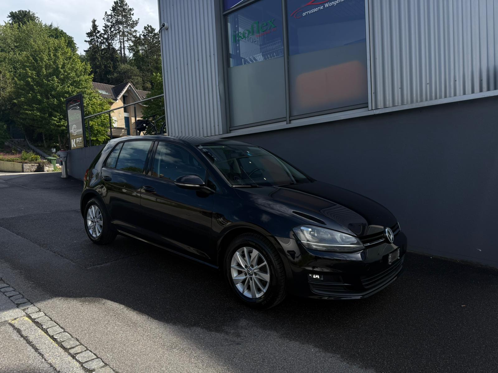 VW Golf 1.6 TDI Comfortline 4Motion-image-0