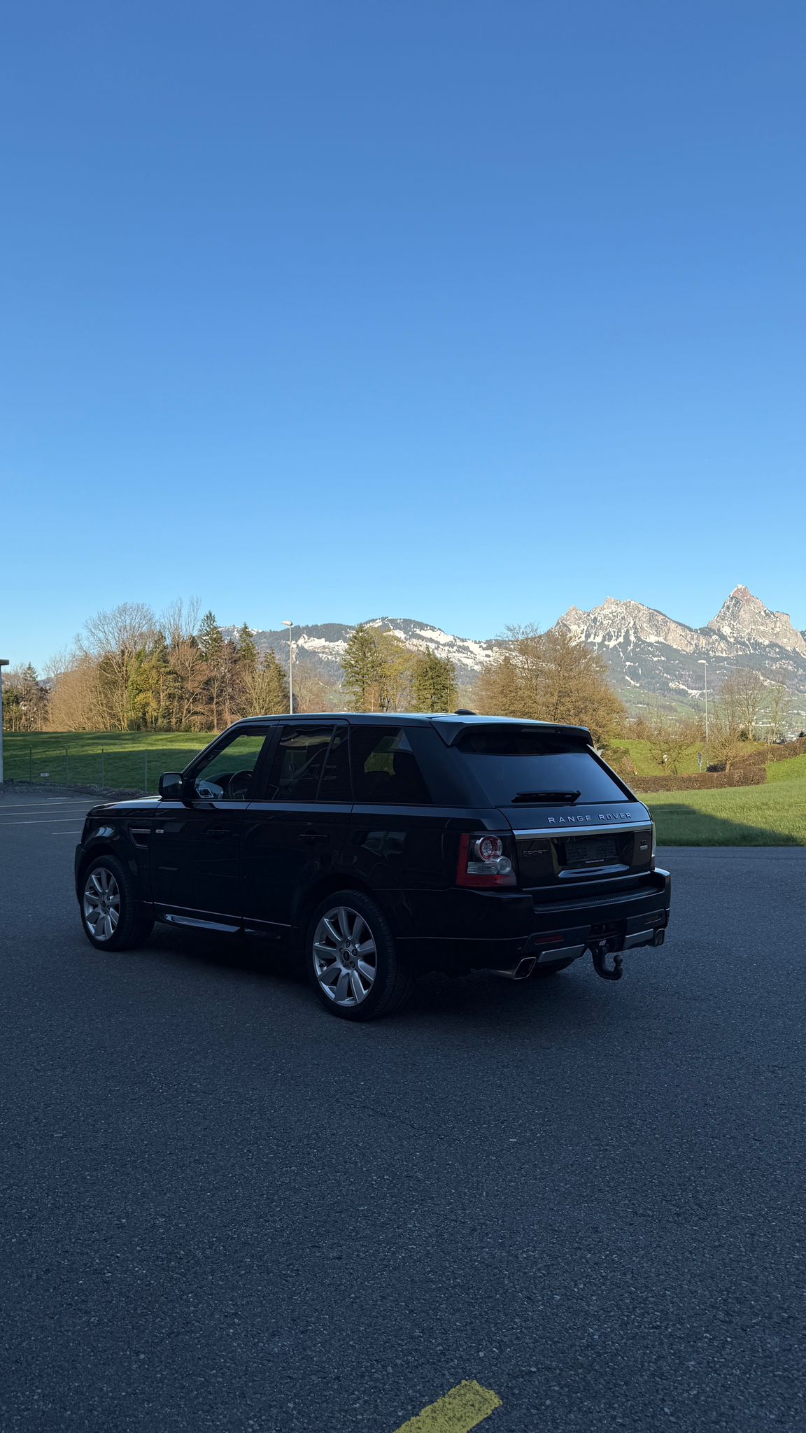 LAND ROVER Range Rover Sport 3.0 TDV6 SE Automatic-image-6