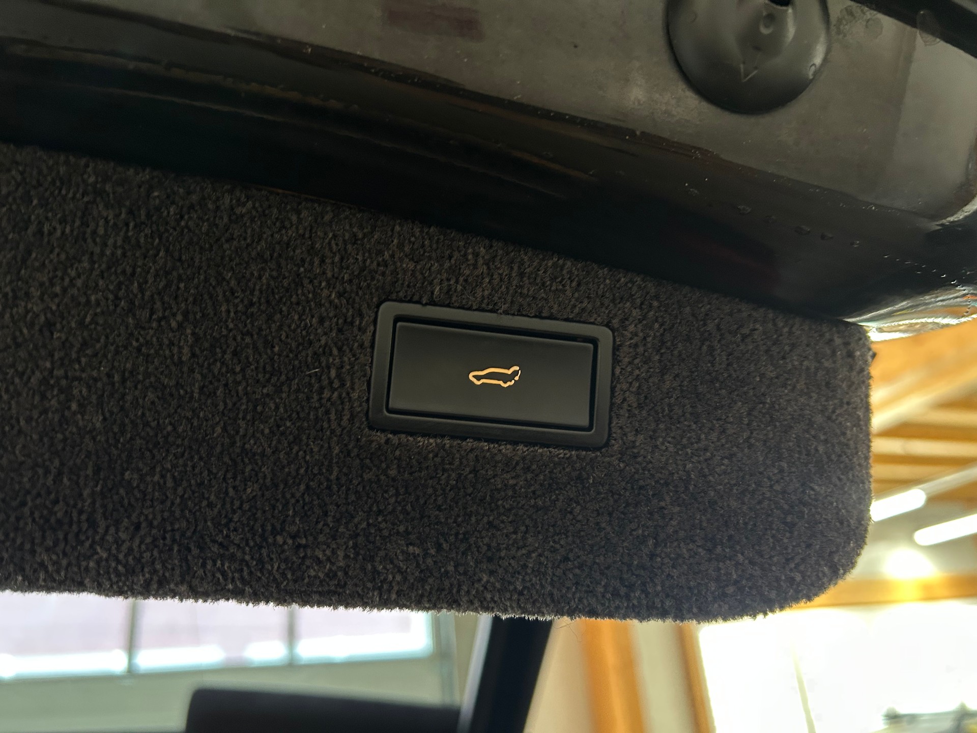 PORSCHE Cayenne S *Top Zustand aus 1. Hand inkl. schwarze Porsche Felgen*-image-8