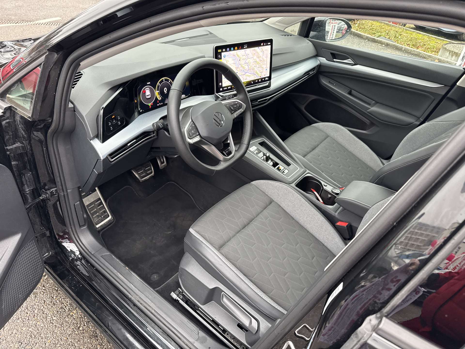 VW Golf 2.0 TDi Life GOAL DSG-Automat-image-5