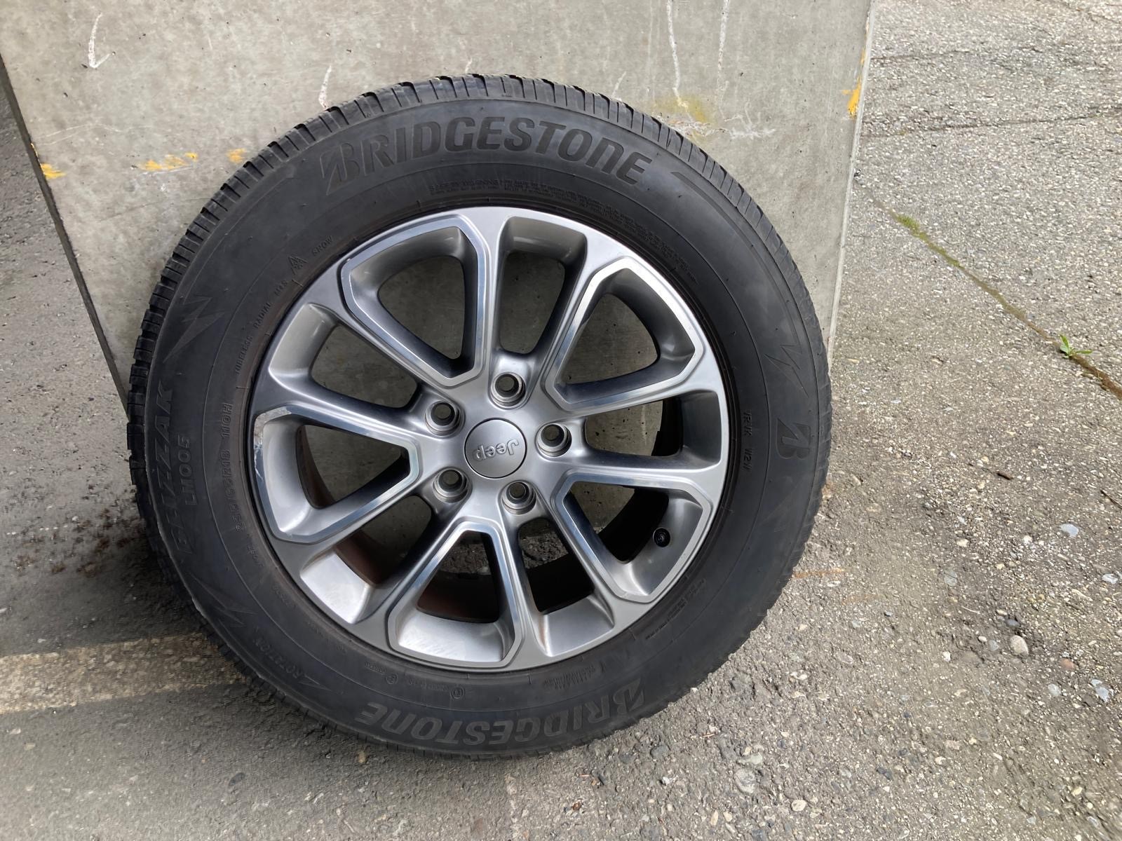 JEEP Grand Cherokee 3.0 CRD Limited Automatic *20" ALU* AHK * FRISCH MFK*-image-30
