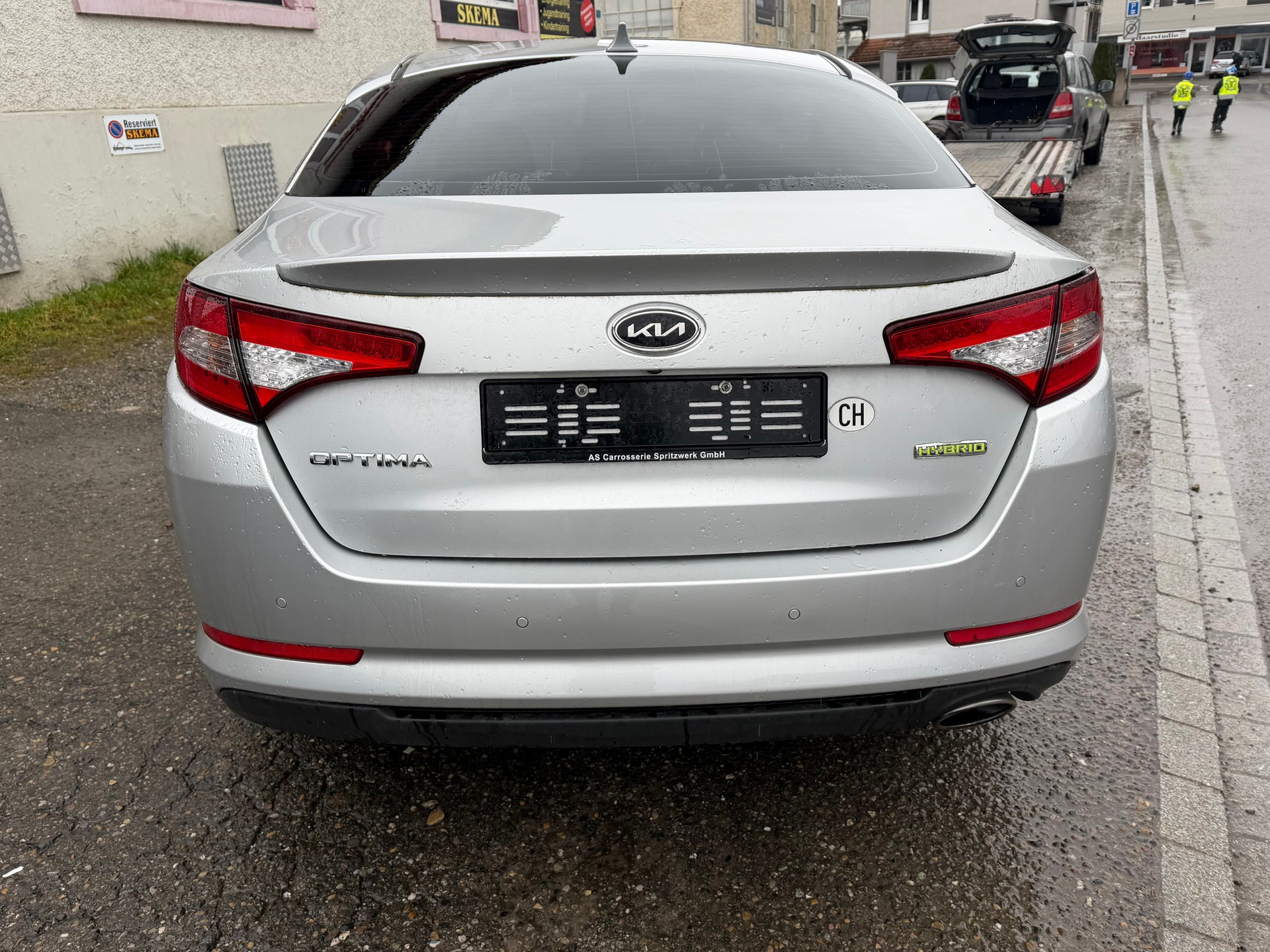 KIA Optima 2.0 CVVT Hybrid Automatic-image-3
