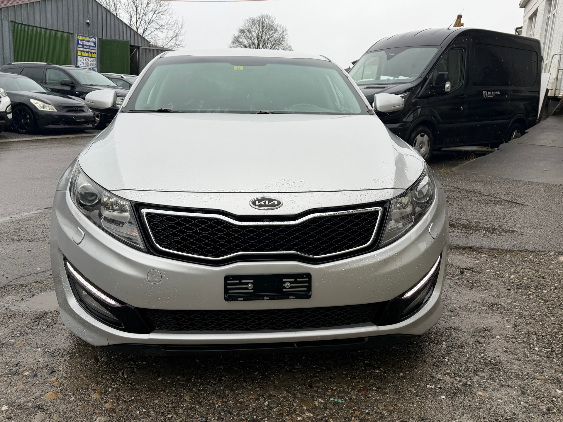 KIA Optima 2.0 CVVT Hybrid Automatic-image-7