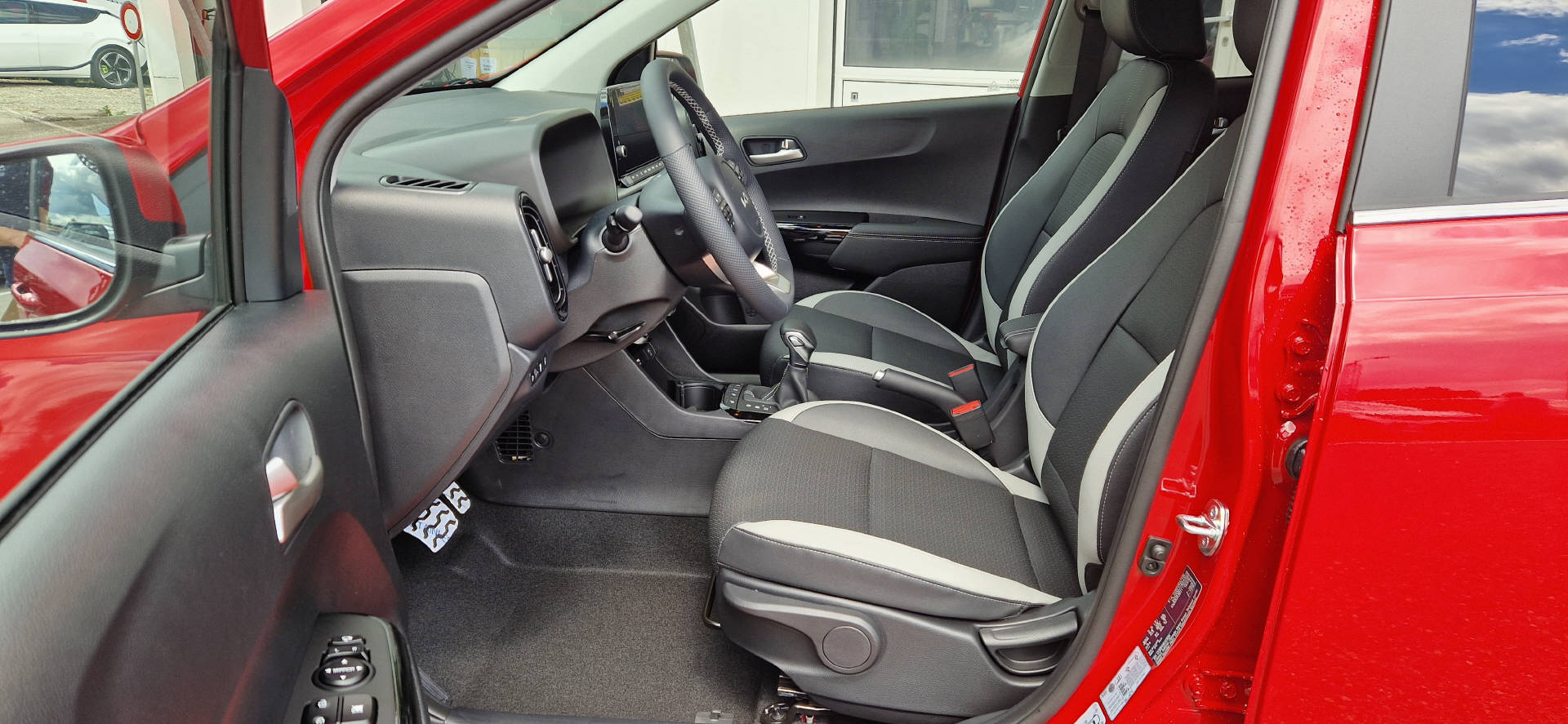 KIA Picanto 1.0 GDi GT Line - AMT-image-4