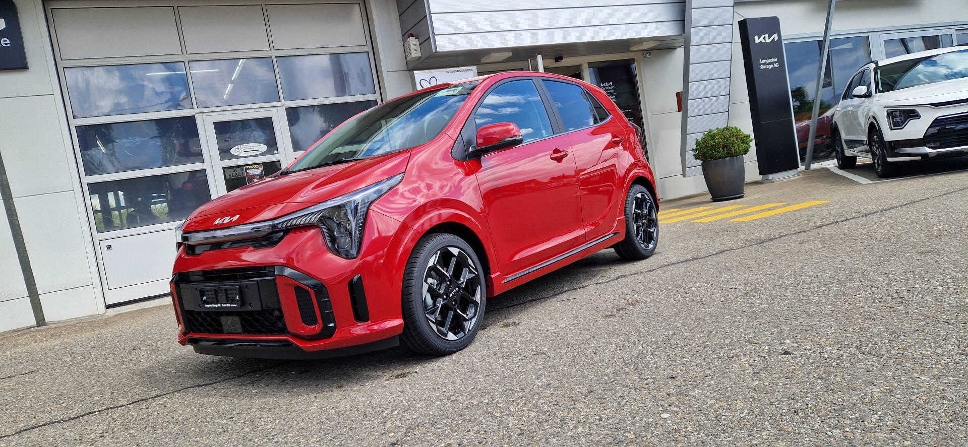 KIA Picanto 1.0 GDi GT Line - AMT-image-0