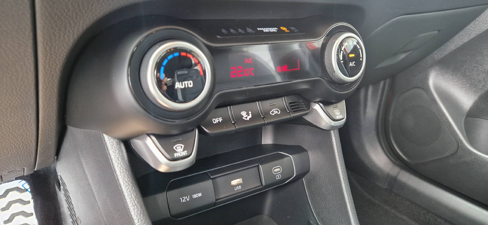 KIA Picanto 1.0 GDi GT Line - AMT-image-9
