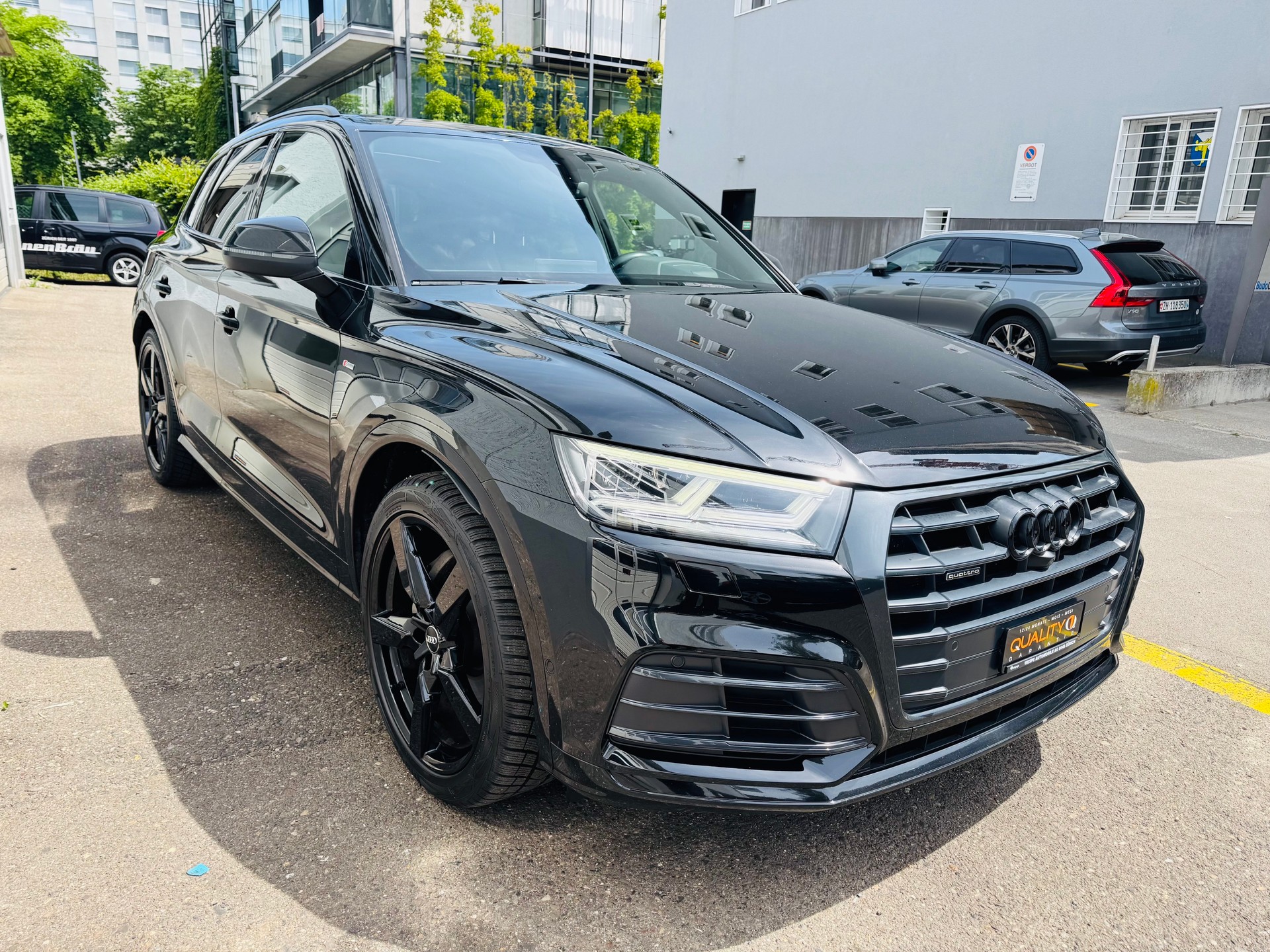 AUDI Q5 2.0 TDI sport quattro S-tronic
