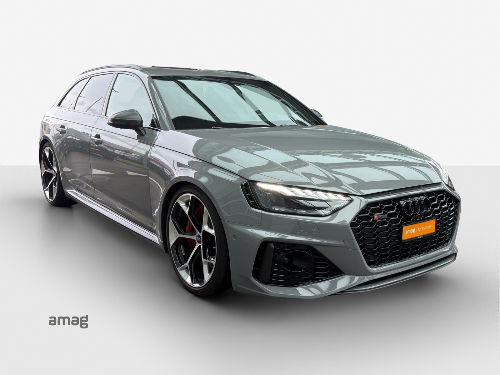AUDI RS4 Avant quattro tiptronic-image-5