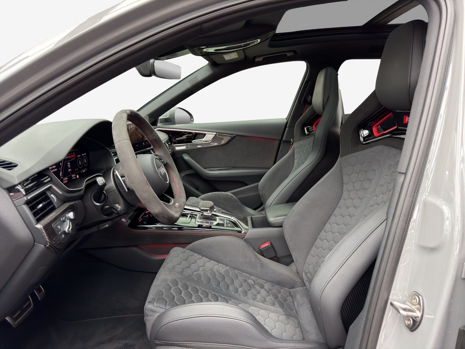 AUDI RS4 Avant quattro tiptronic-image-7