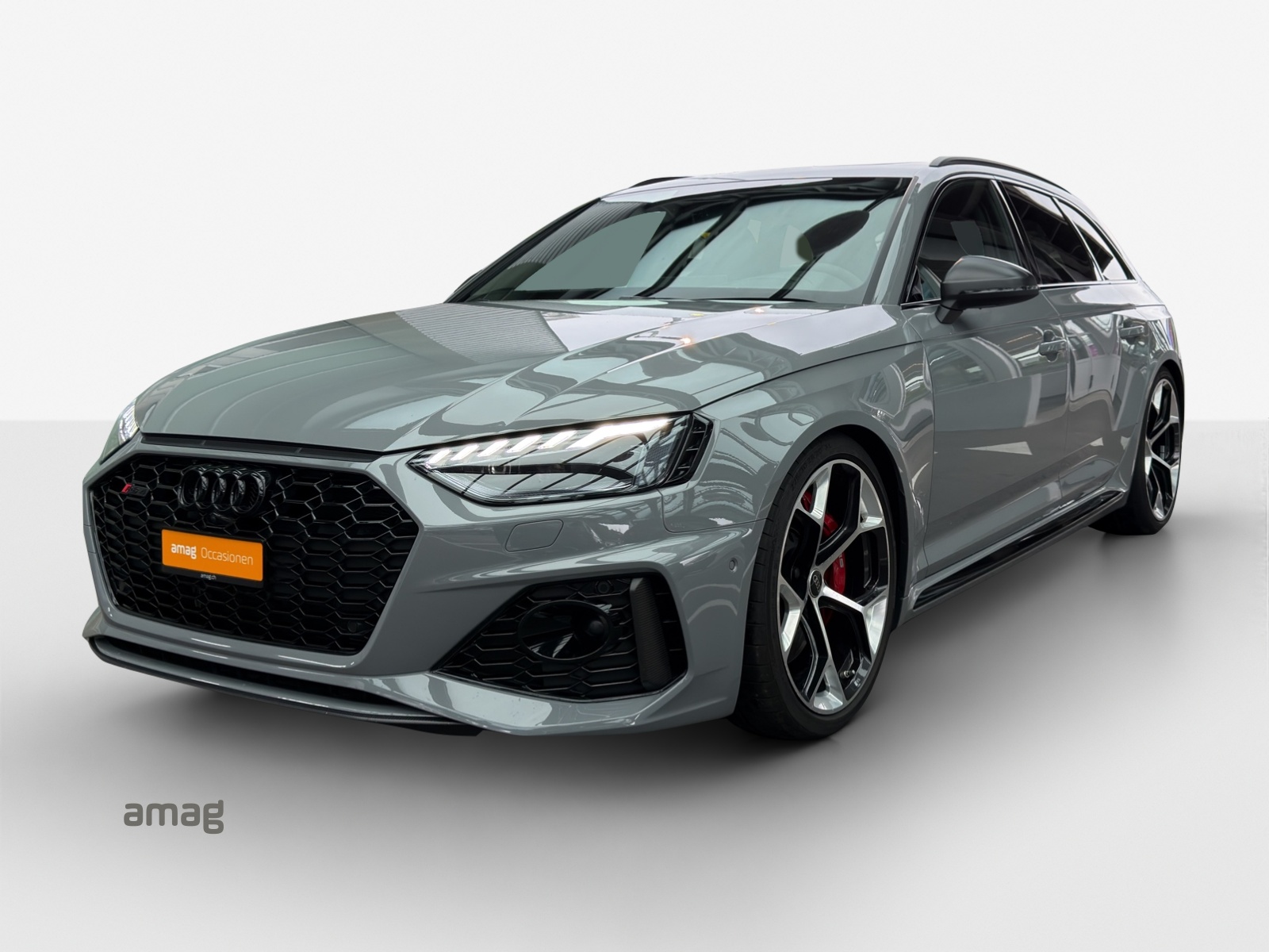 AUDI RS4 Avant quattro tiptronic-image-0