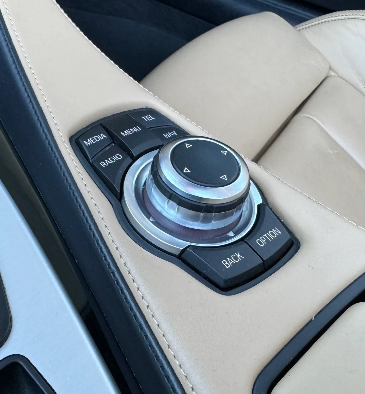 BMW M6 Cabrio Drivelogic-image-22