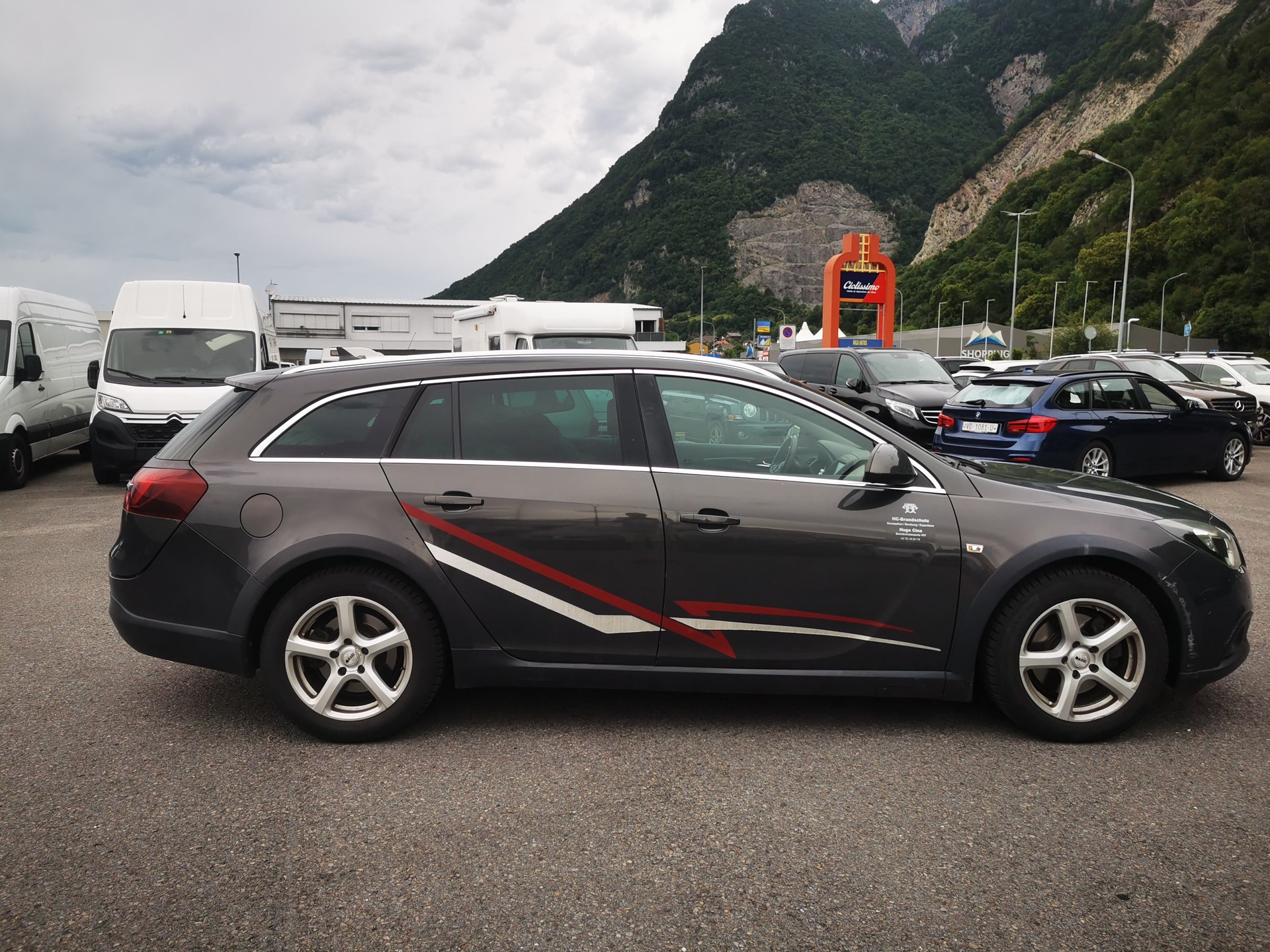 OPEL Insignia Country Tourer 2.0 CDTI 4WD Automatic-image-0