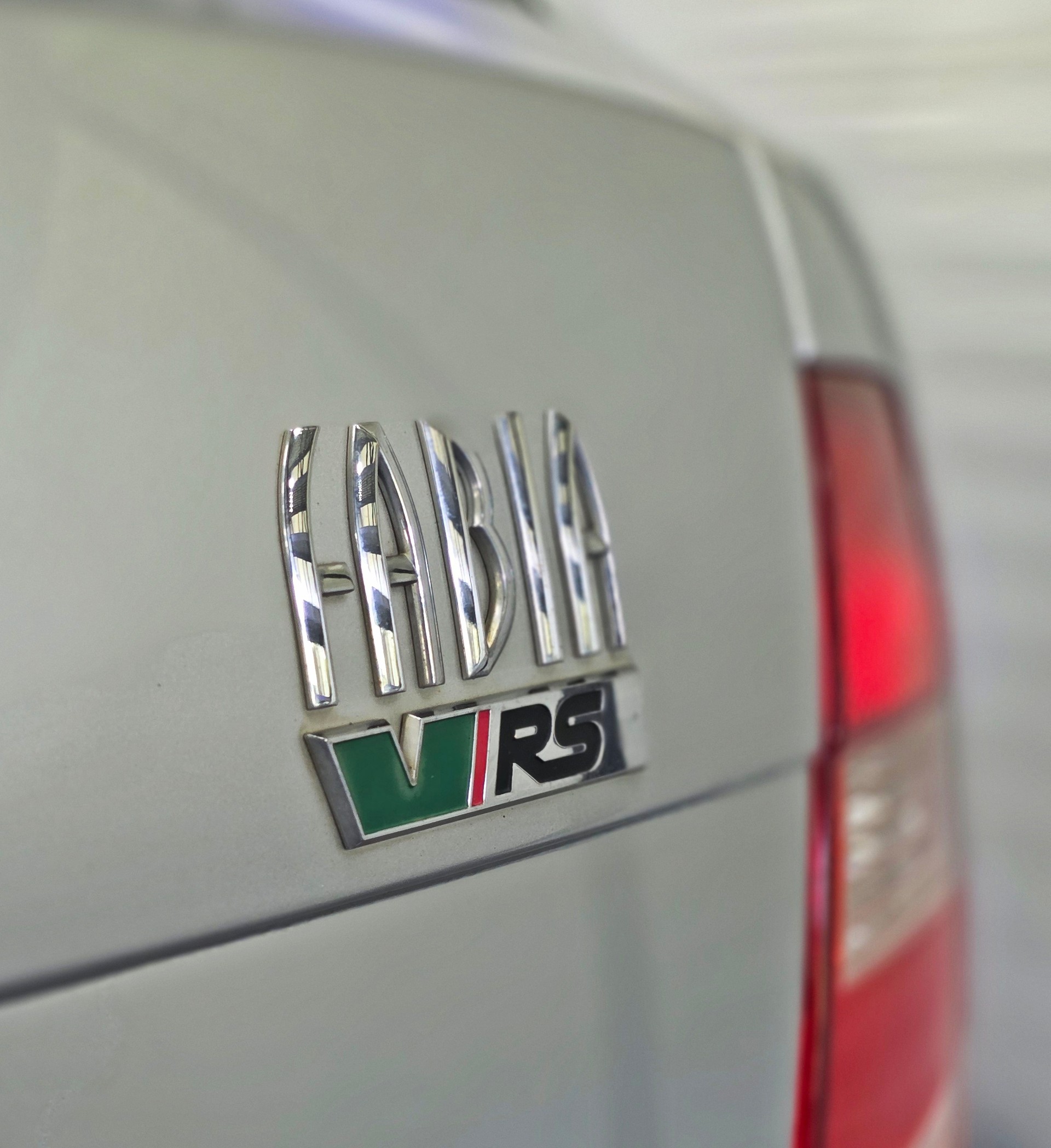 SKODA Fabia 1.9 TDI RS-image-20
