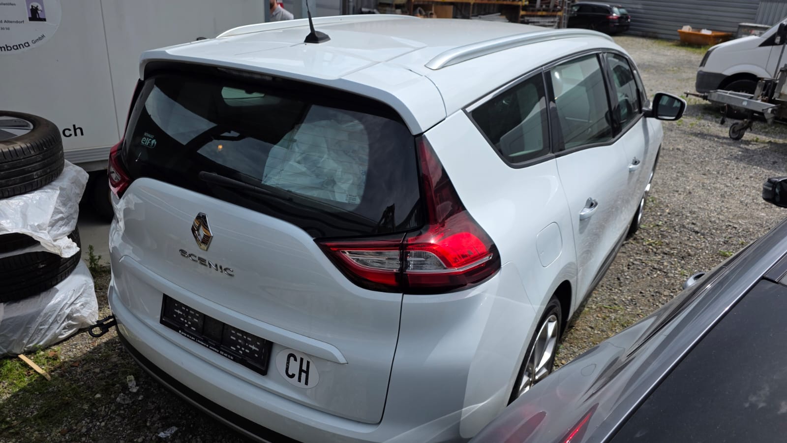 RENAULT Grand Scénic 1.3 16V Turbo Business-image-1