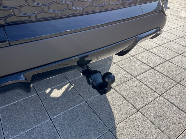 AUDI Q3 Sportback e-hybrid 200 kW S tronig-image-23