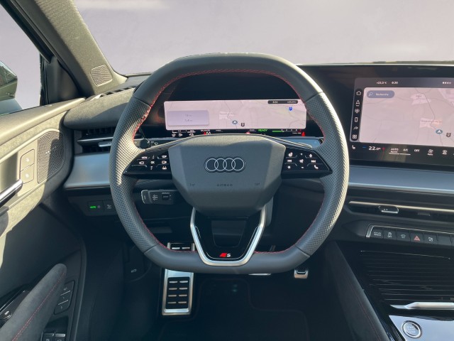 AUDI Q3 Sportback e-hybrid 200 kW S tronig-image-12