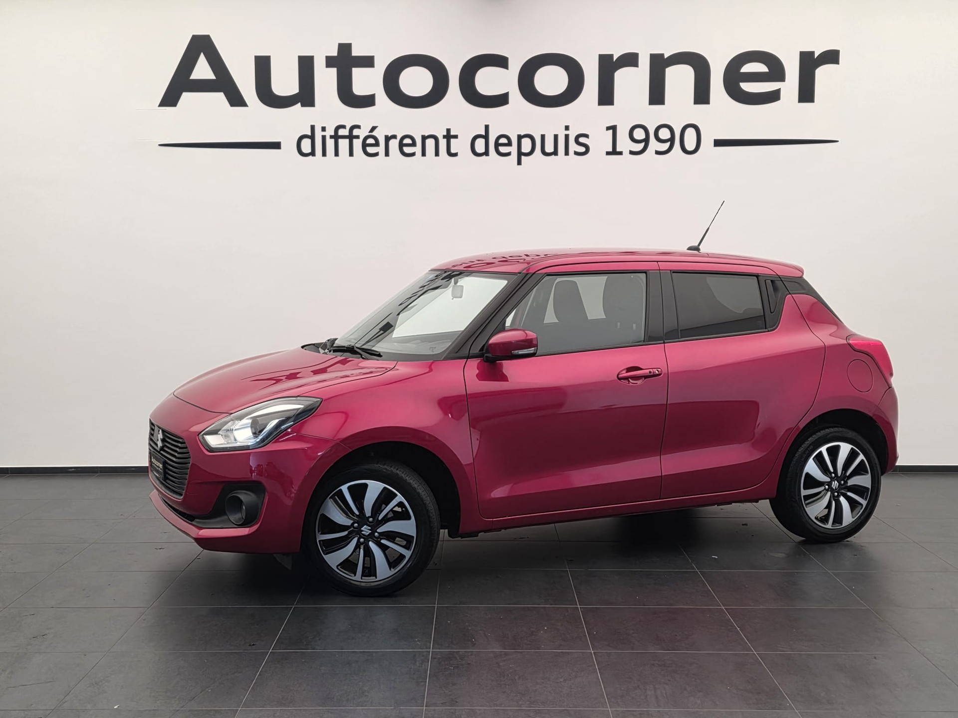 SUZUKI Swift 1.2i 16V SHVS Compact Top Hybrid Allgrip 4x4