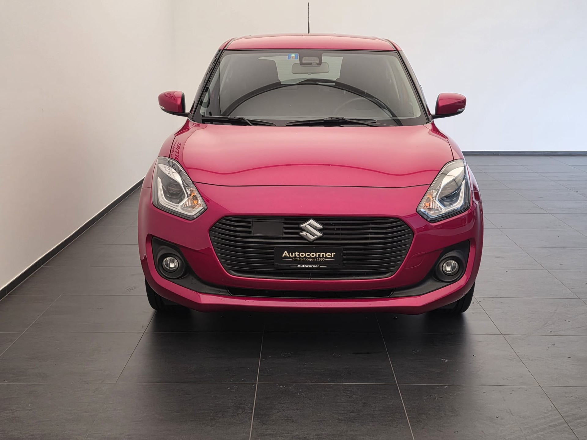 SUZUKI Swift 1.2i 16V SHVS Compact Top Hybrid Allgrip 4x4-showroom-element-3