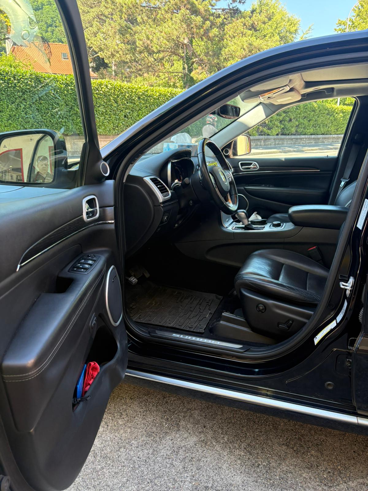 JEEP Grand Cherokee 3.0 CRD Summit Automatic-image-6