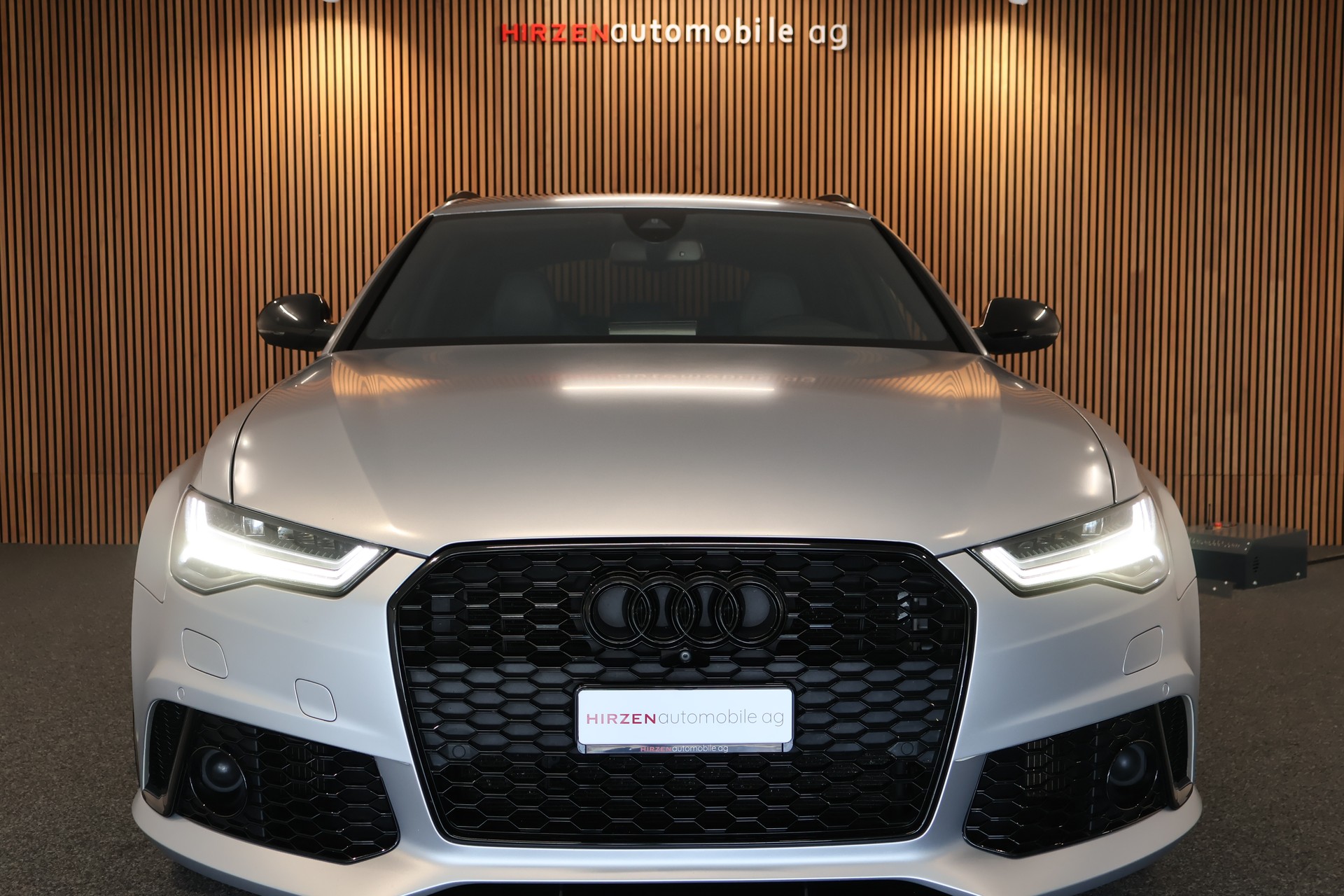 AUDI RS6 Avant 4.0 TFSI V8 performance quattro-image-31