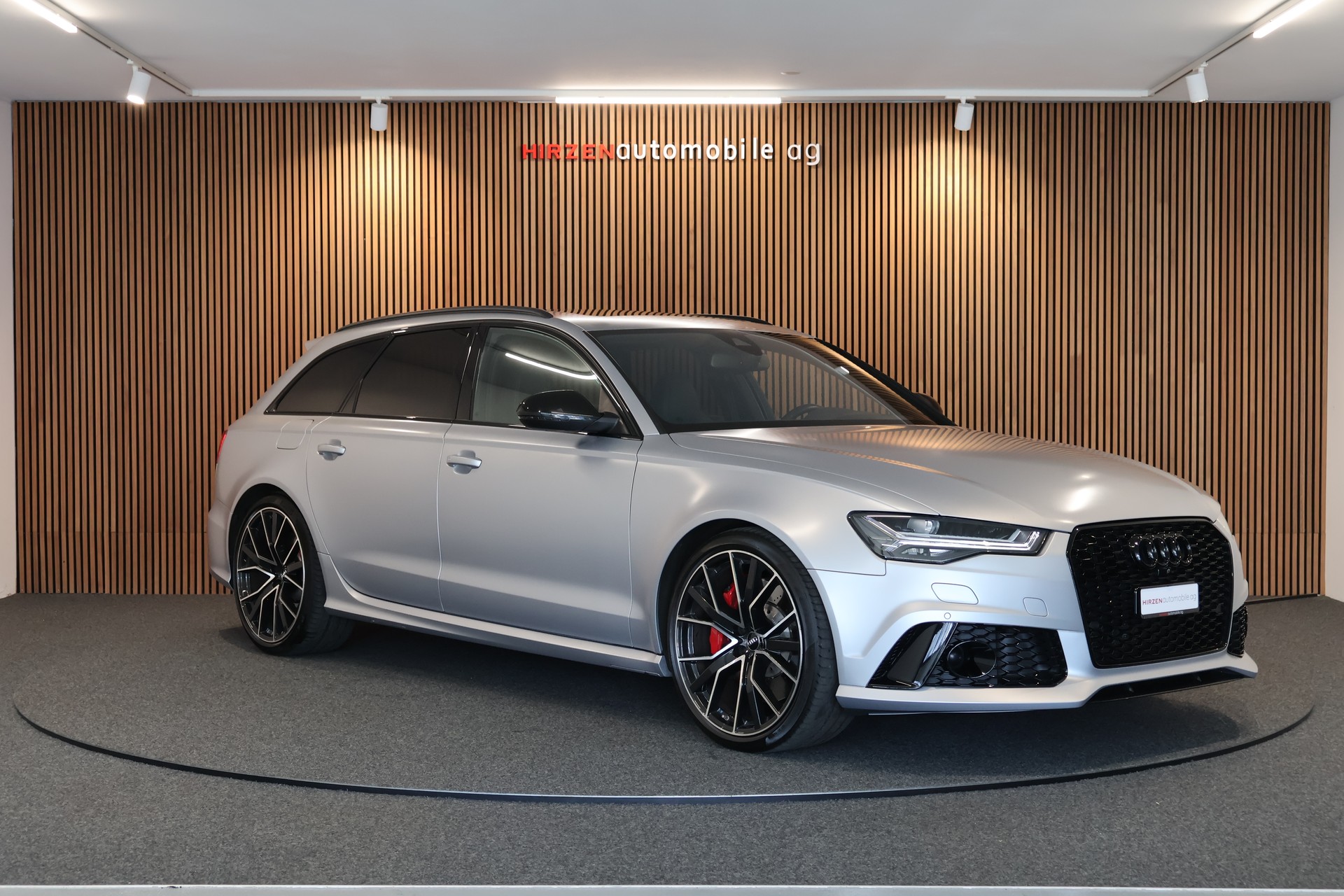 AUDI RS6 Avant 4.0 TFSI V8 performance quattro-image-6