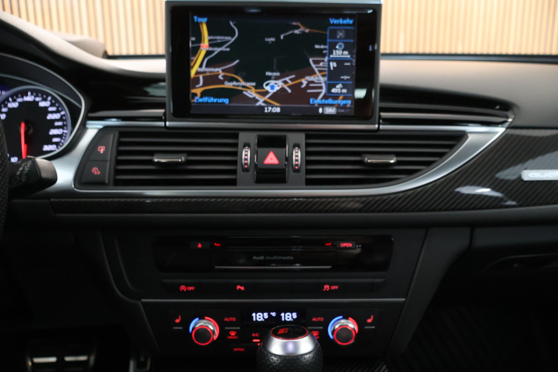 AUDI RS6 Avant 4.0 TFSI V8 performance quattro-image-20