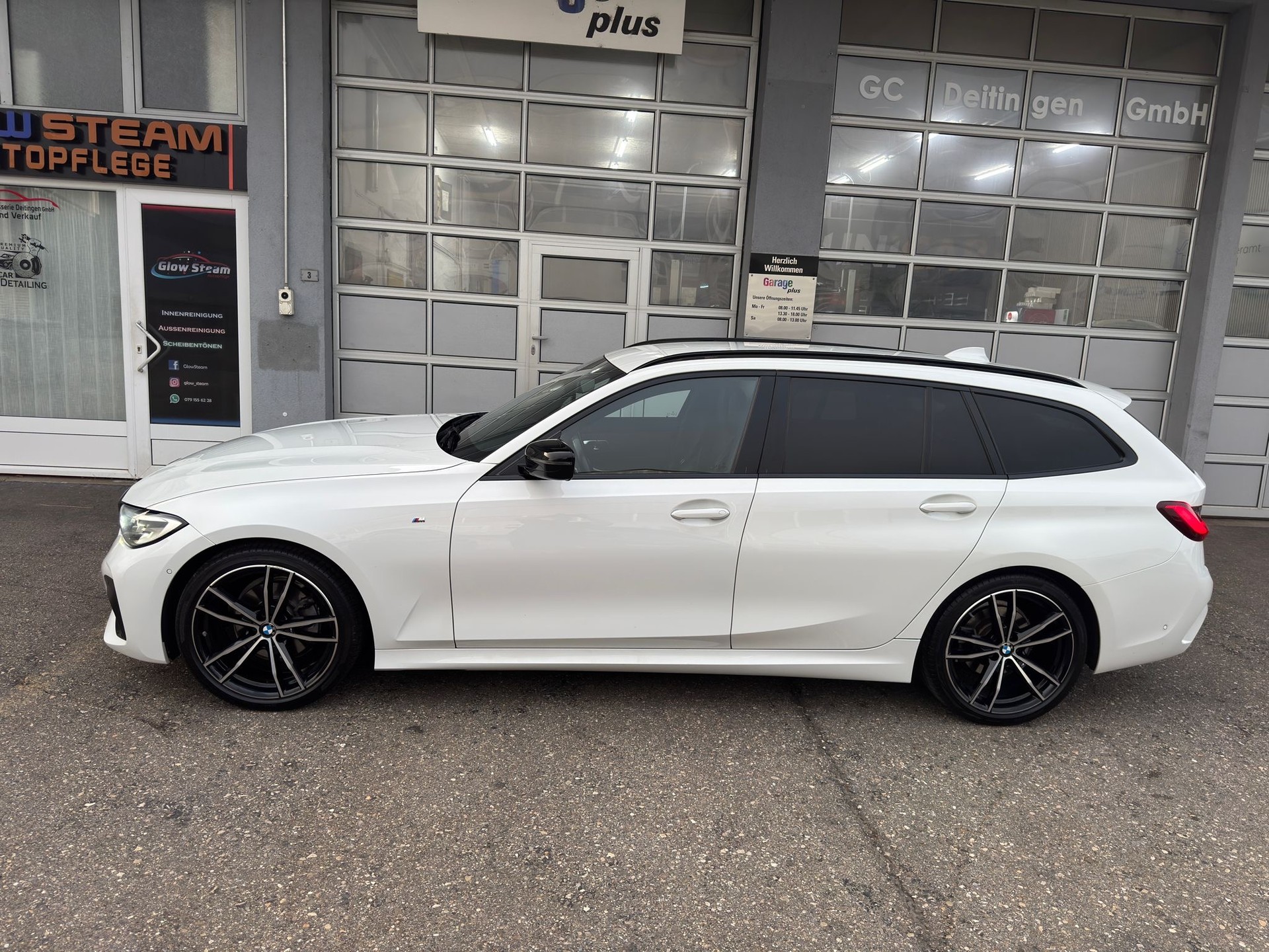 BMW 320d 48V Touring M Sport Steptronic-image-2