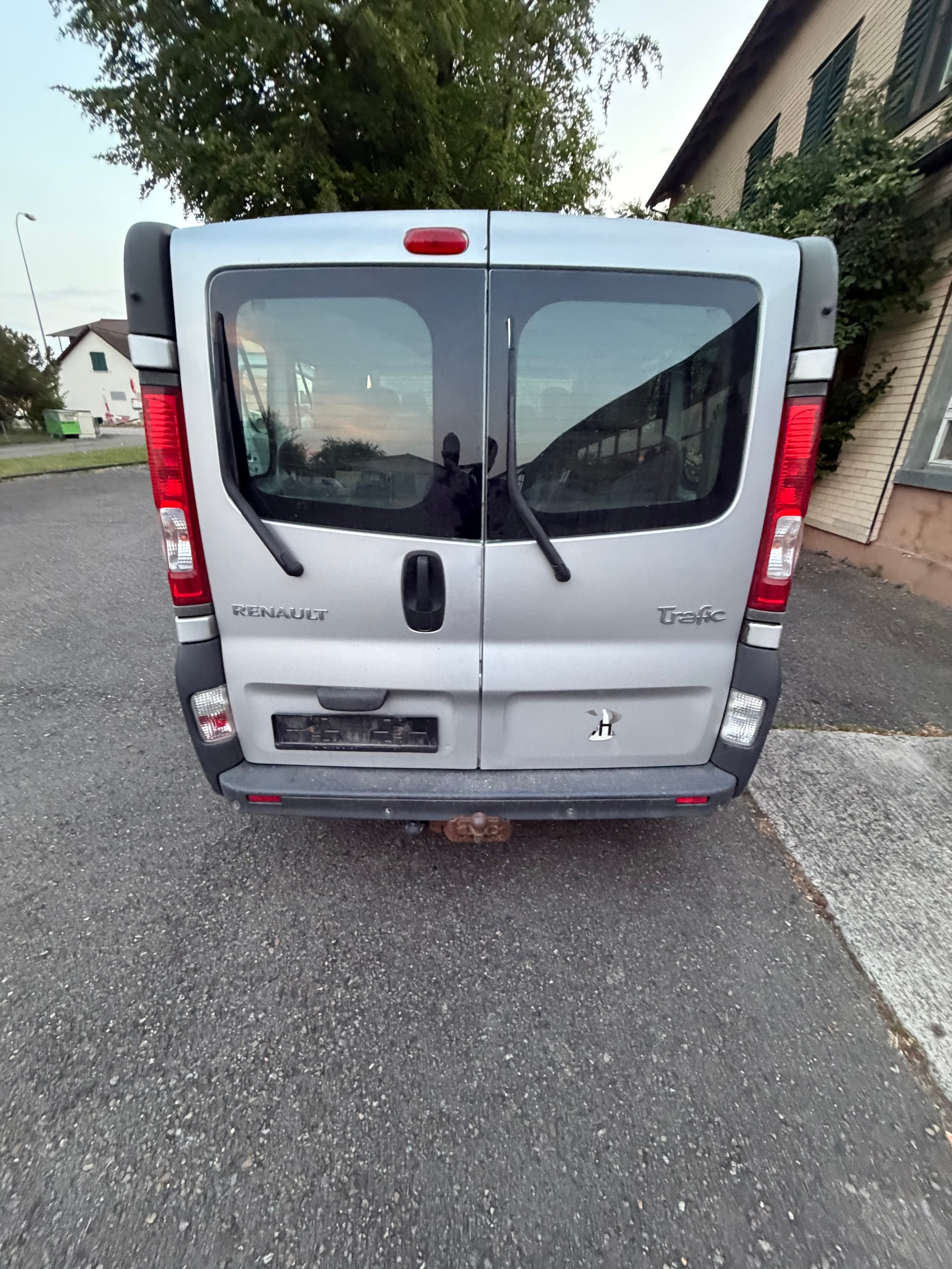 RENAULT Trafic 2.0dCi Eco Passenger Authentique-image-7