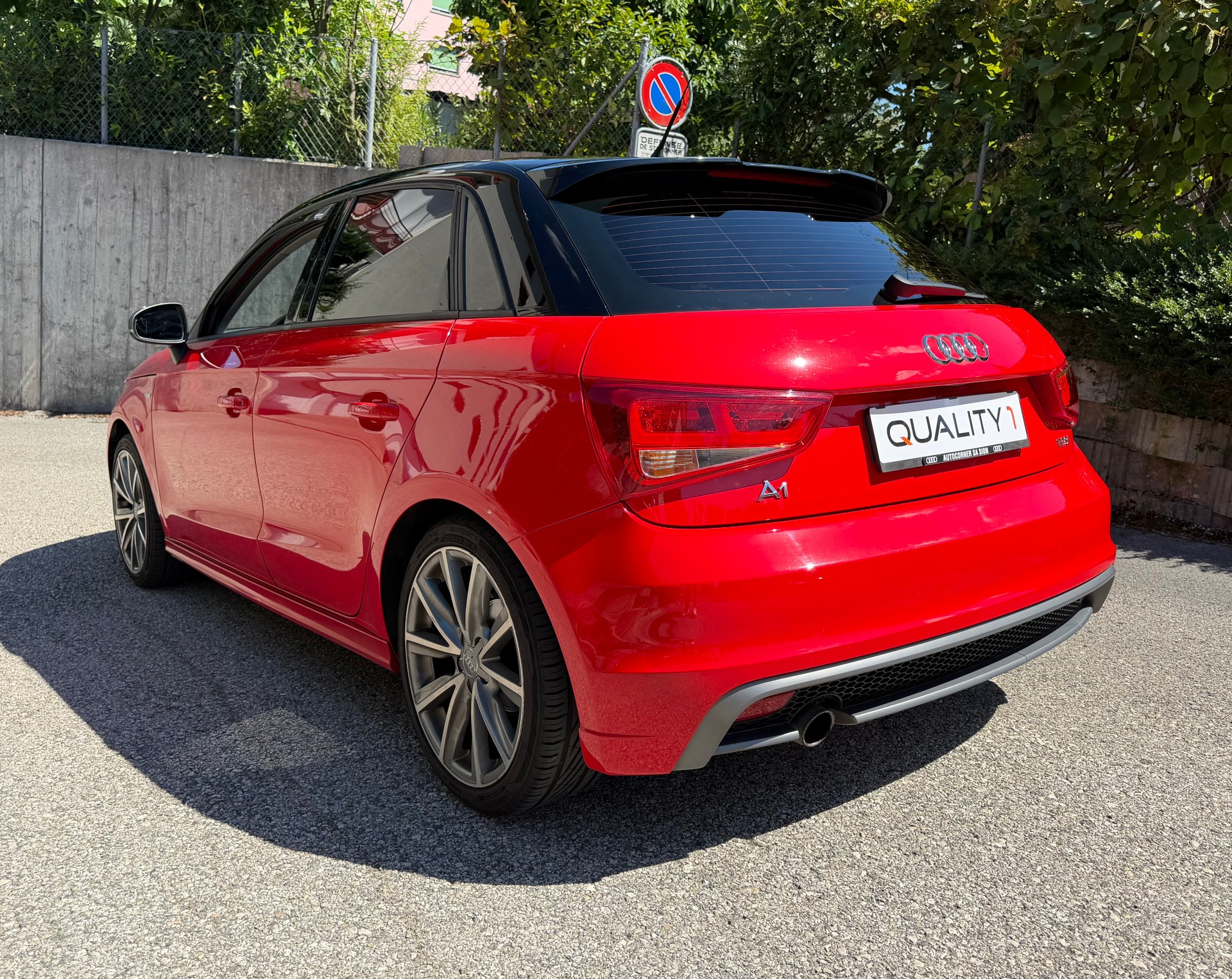 AUDI A1 Sportback 1.2 TFSI SLine-image-5