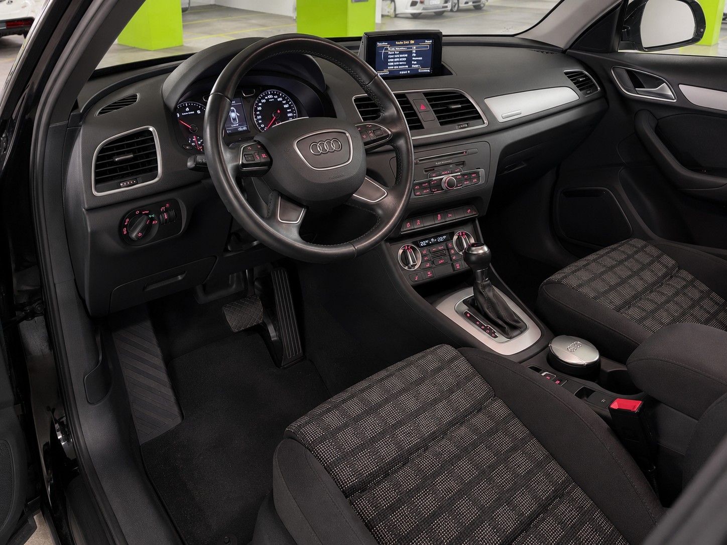 AUDI 2.0 TFSI quattro S-Tronic-image-3