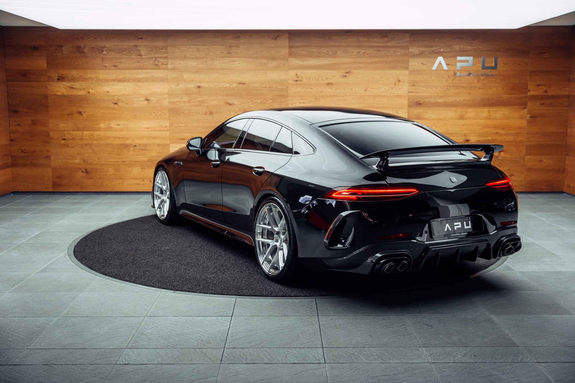 MERCEDES-BENZ AMG GT 4 63 S 4Matic + BRABUS-image-2