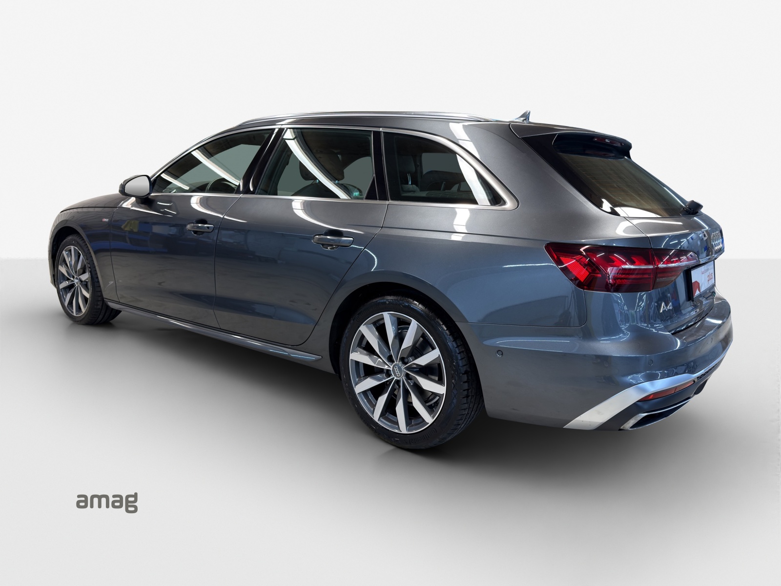AUDI A4 Avant 40 TDI S line quattro S-tronic-image-2