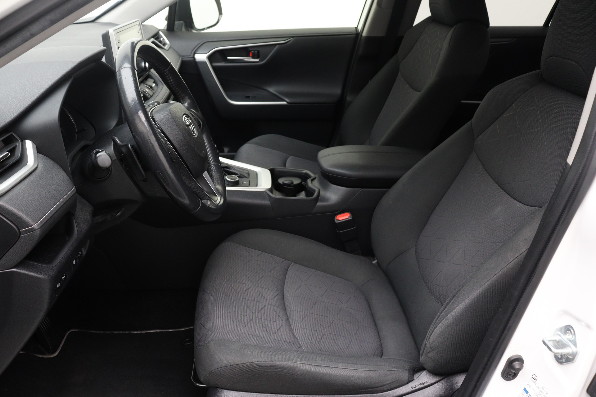 TOYOTA RAV4 2.5 HEV Trend-image-6