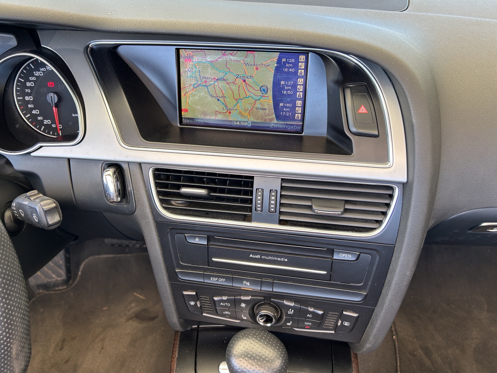AUDI Cabriolet 3.0 Tdi-image-15