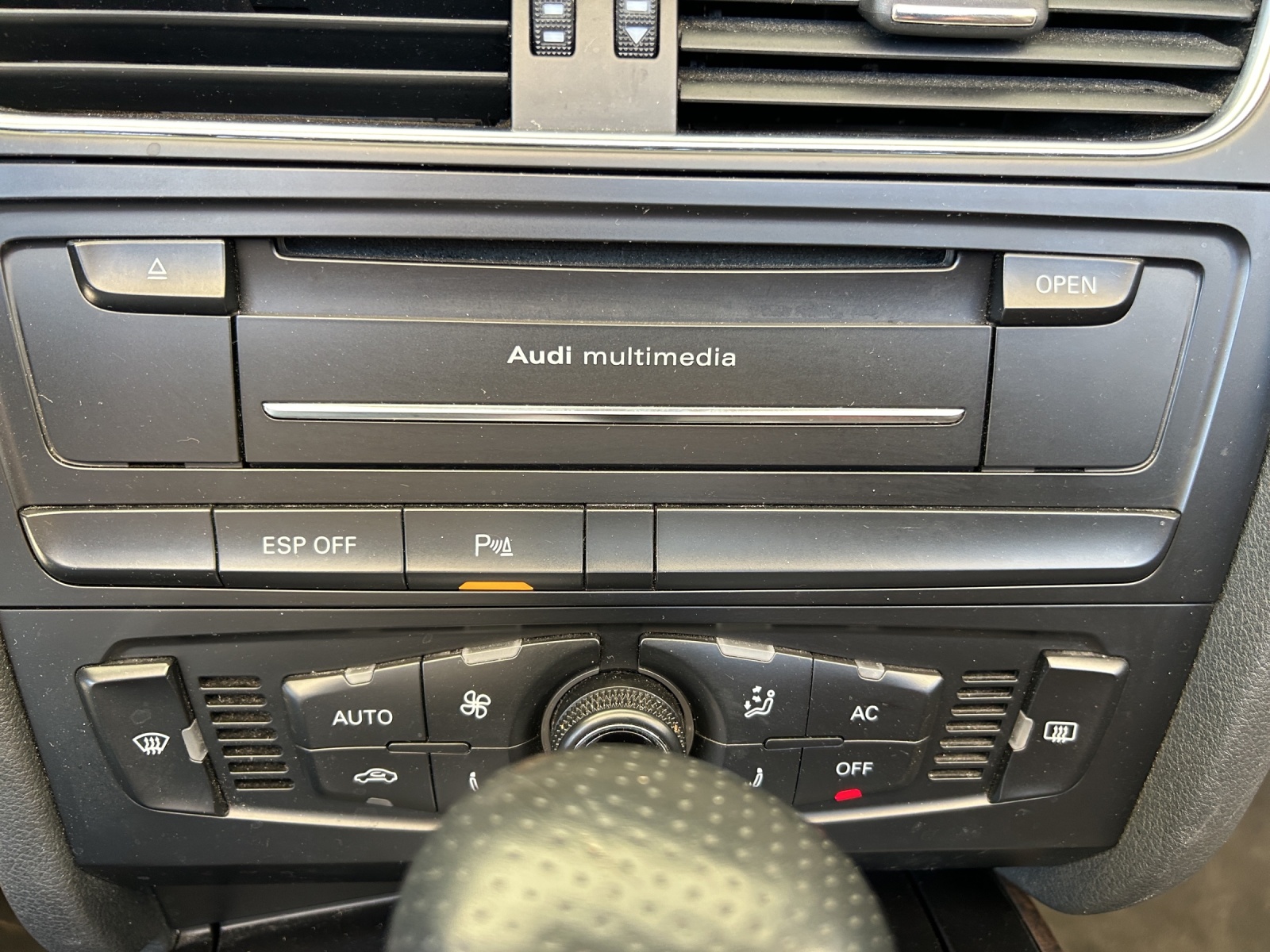AUDI Cabriolet 3.0 Tdi-image-21
