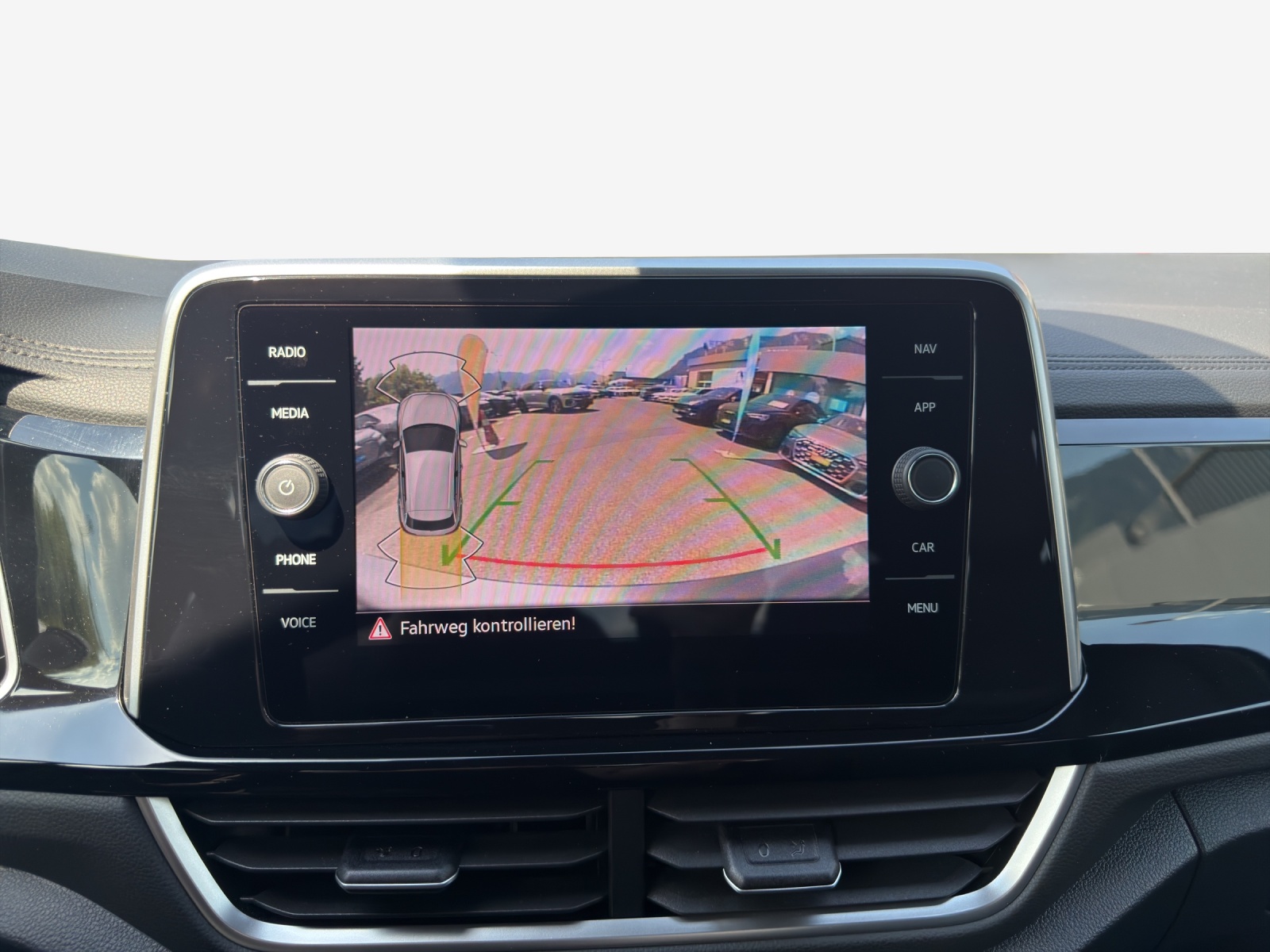 VW T-Roc 1.5 TSI EVO R-Line DSG-image-15