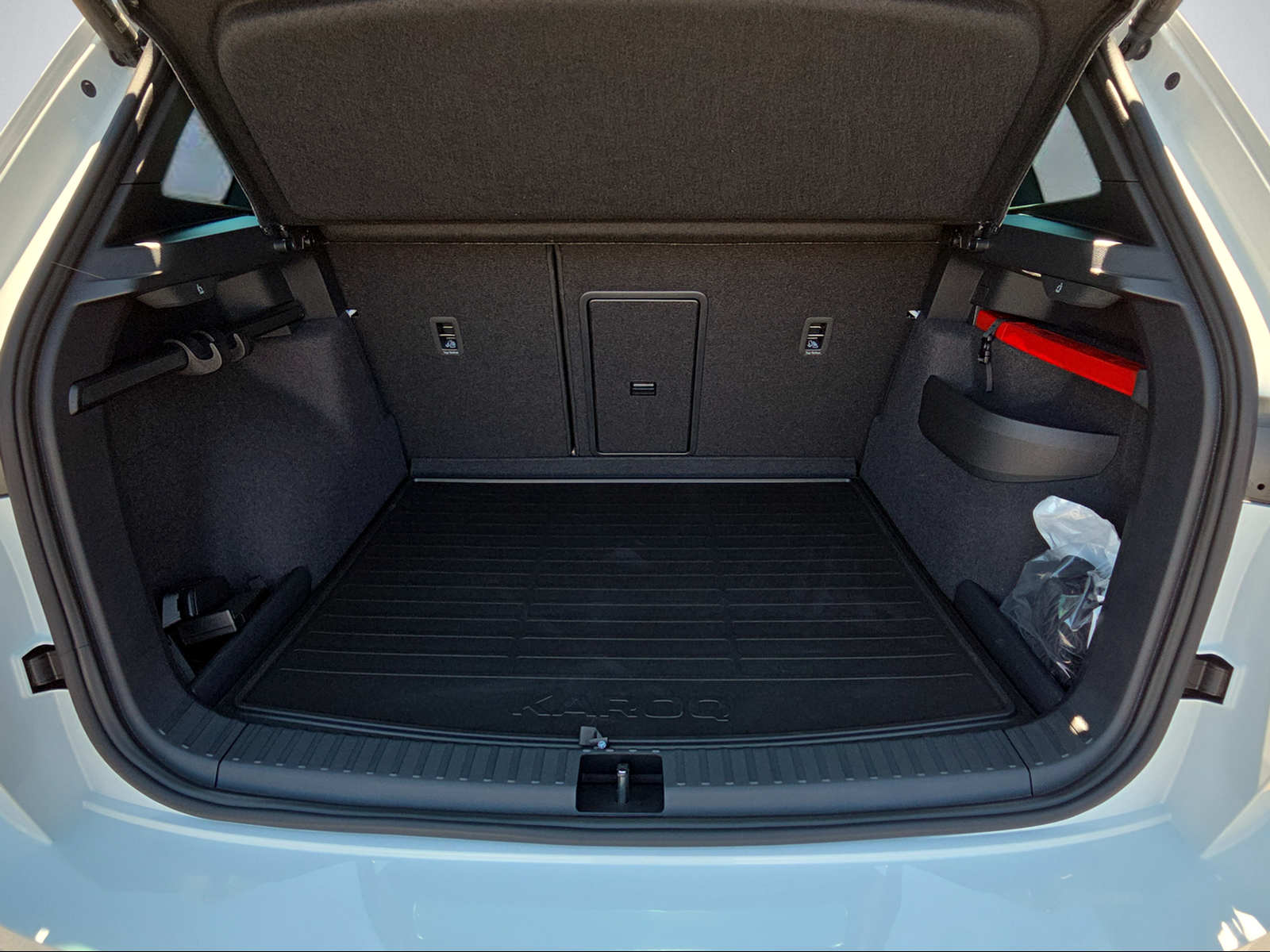 SKODA Karoq 2.0 TSI SportLine 4x4 DSG-image-11