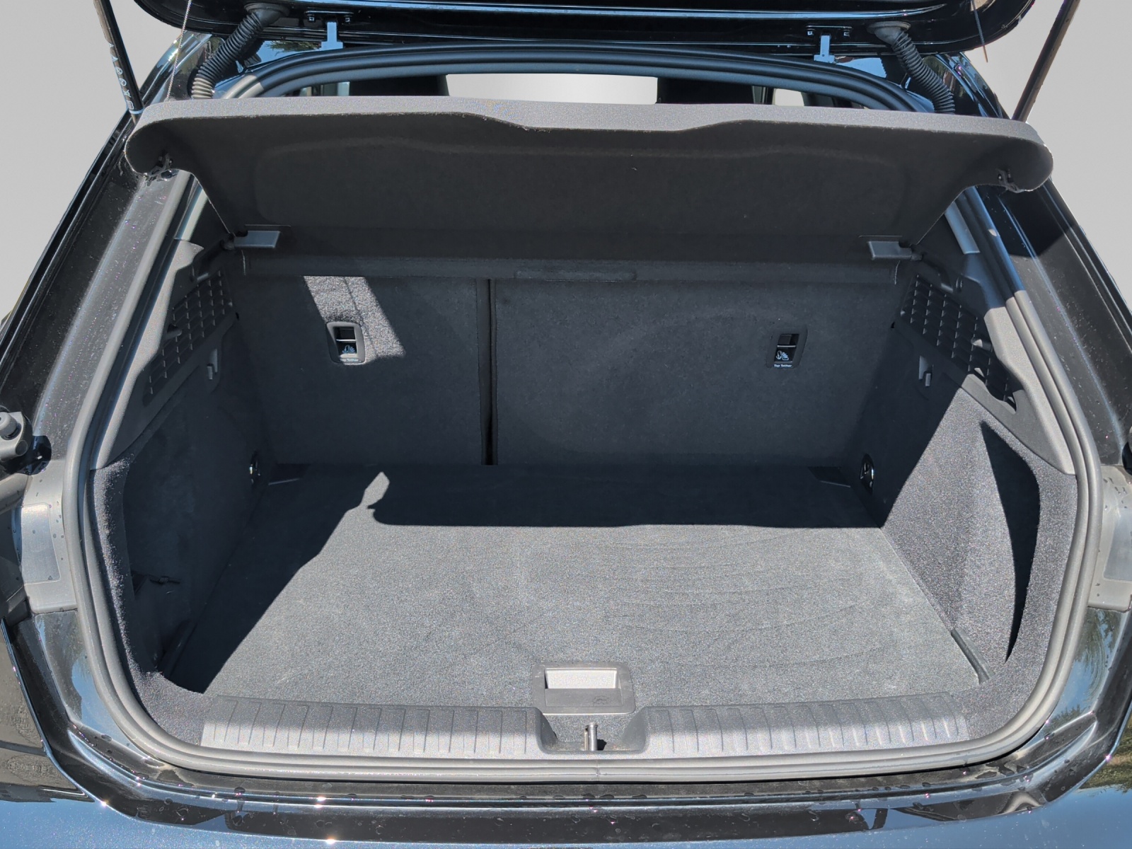 AUDI A3 Sportback 35 TFSI Attraction S-tronic-image-11