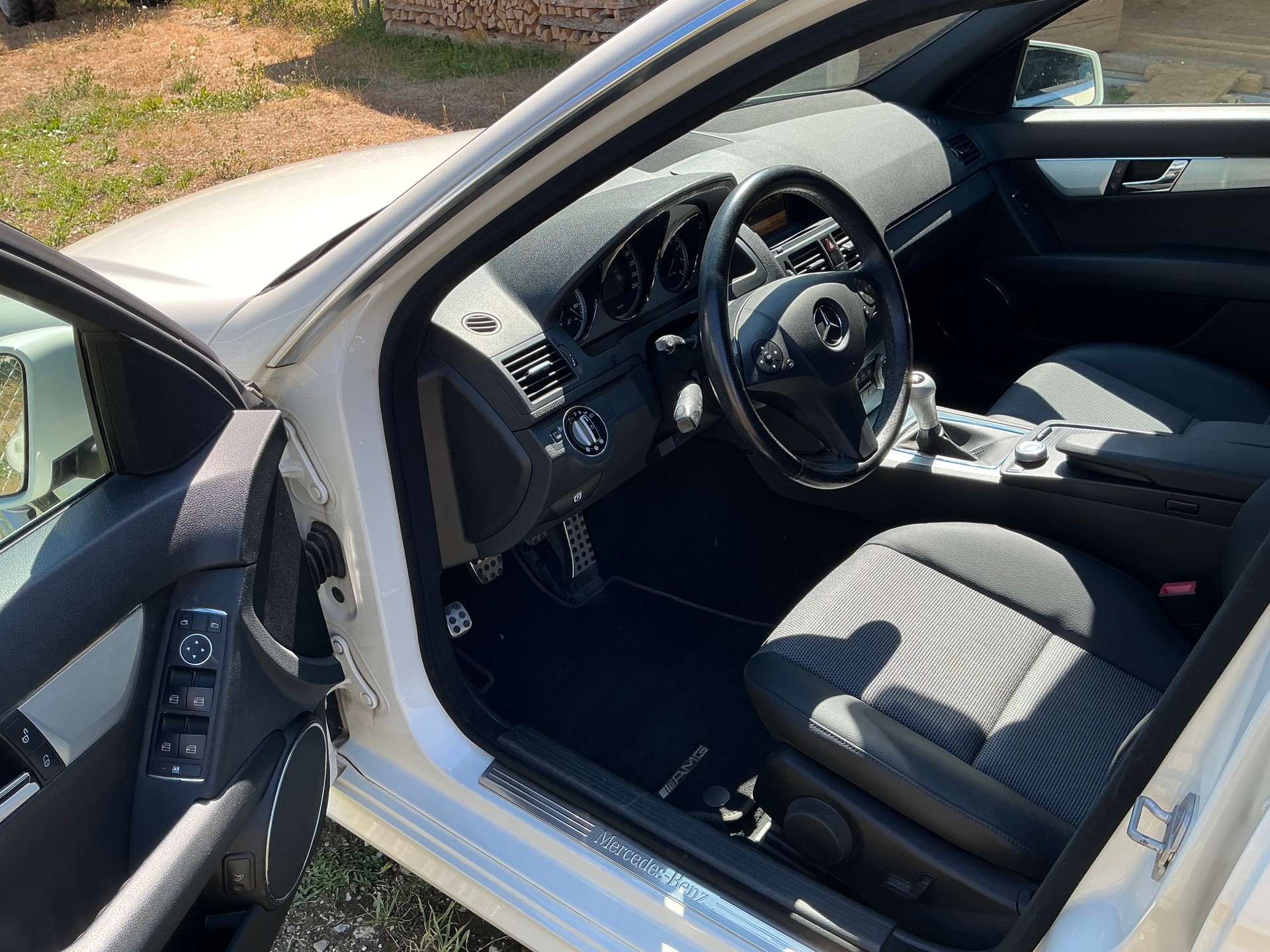 MERCEDES-BENZ C 180 Kompressor-image-6