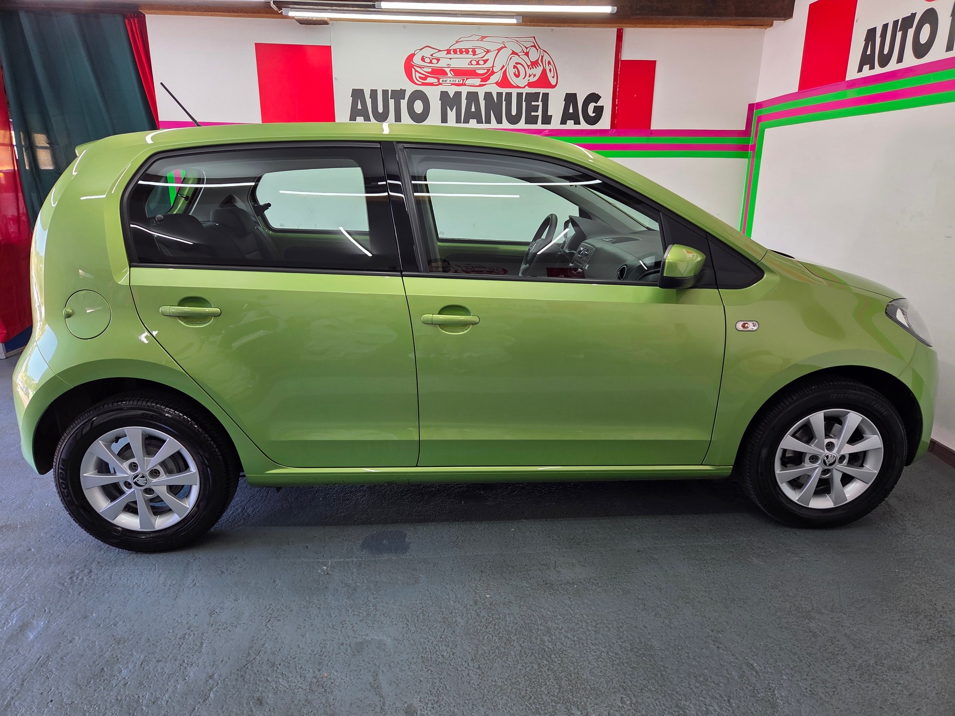 SKODA Citigo 1.0 Elegance-image-4