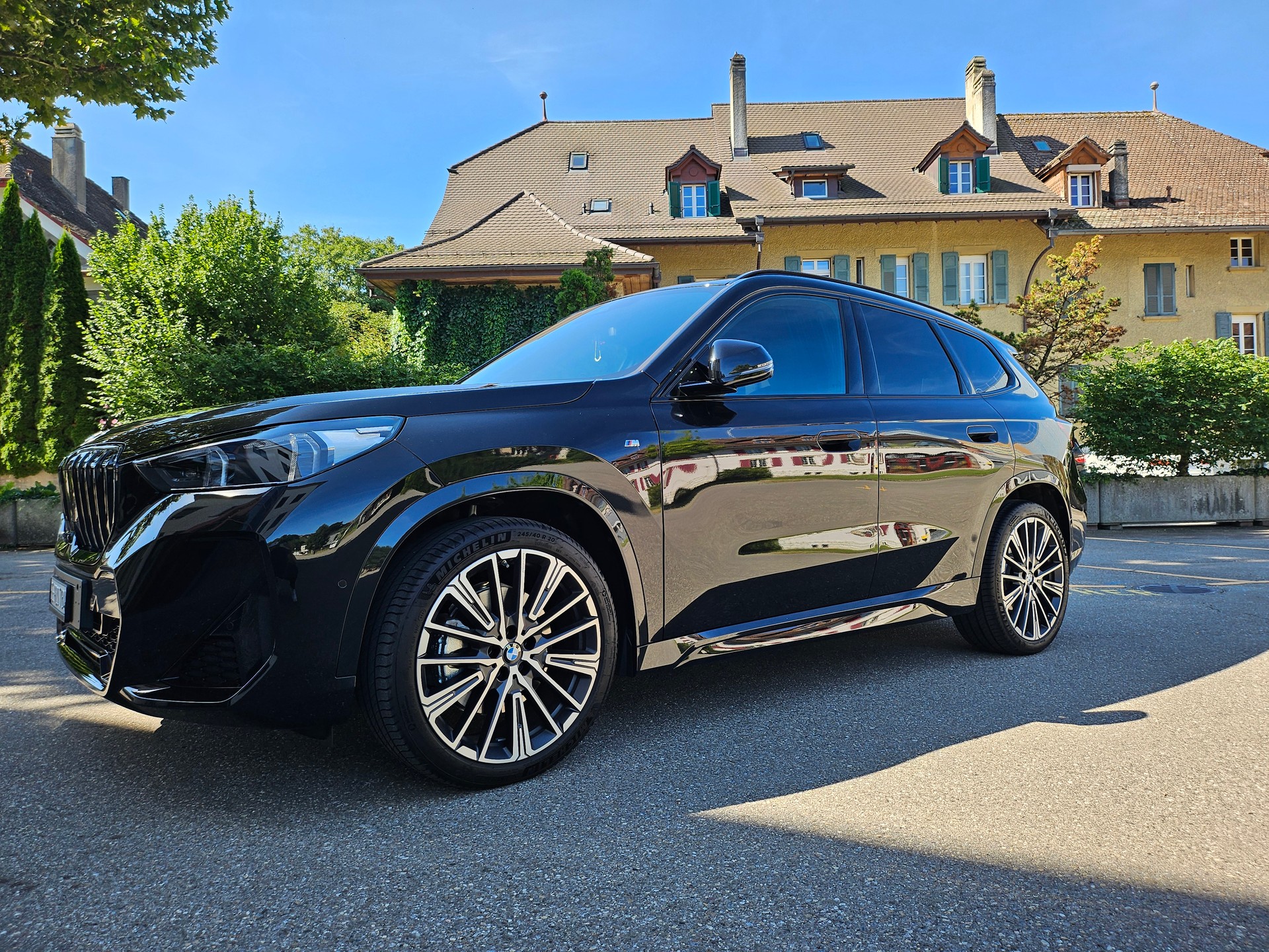 BMW 23i xDrive paddles-image-1