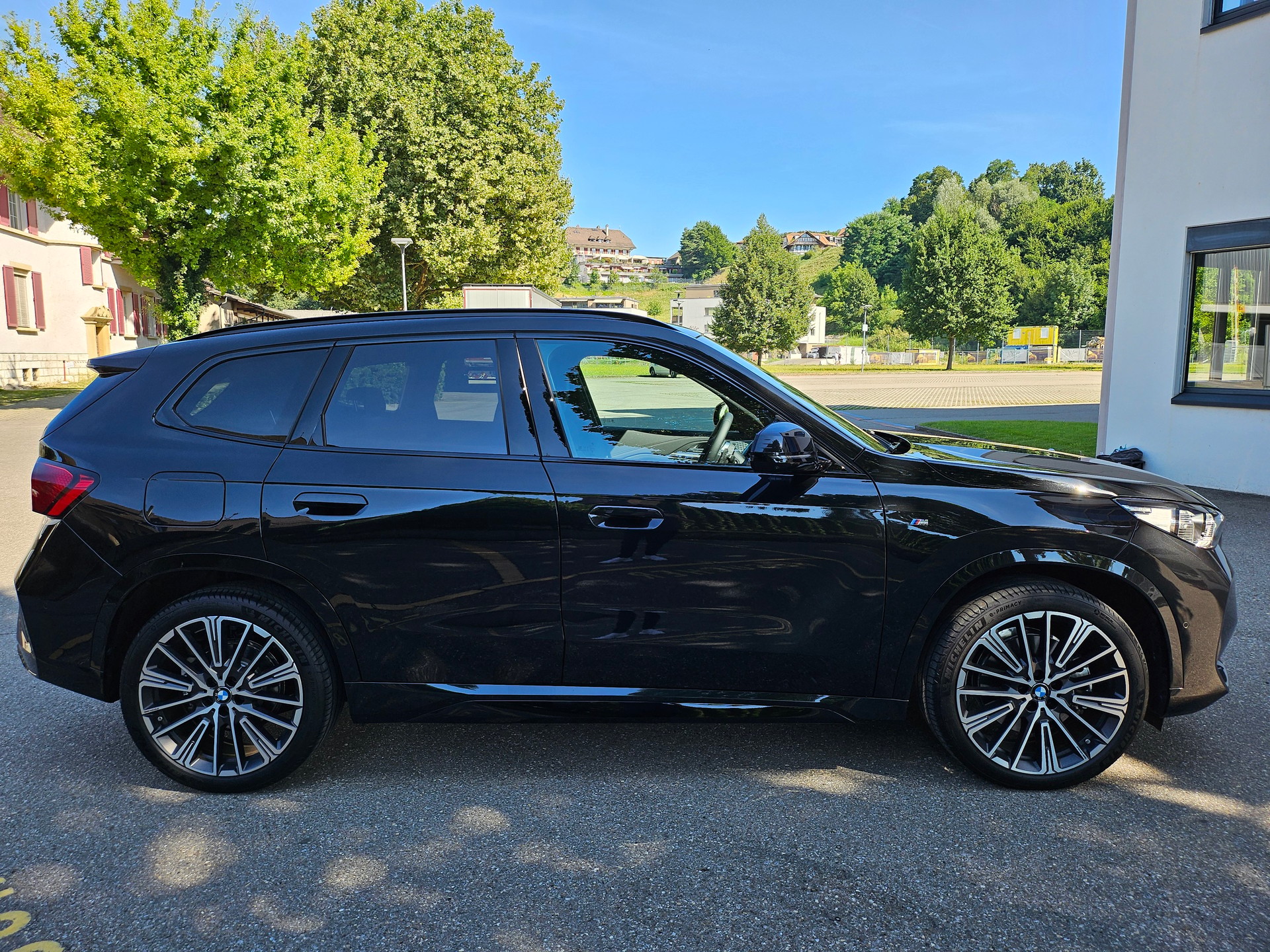 BMW 23i xDrive paddles-image-3