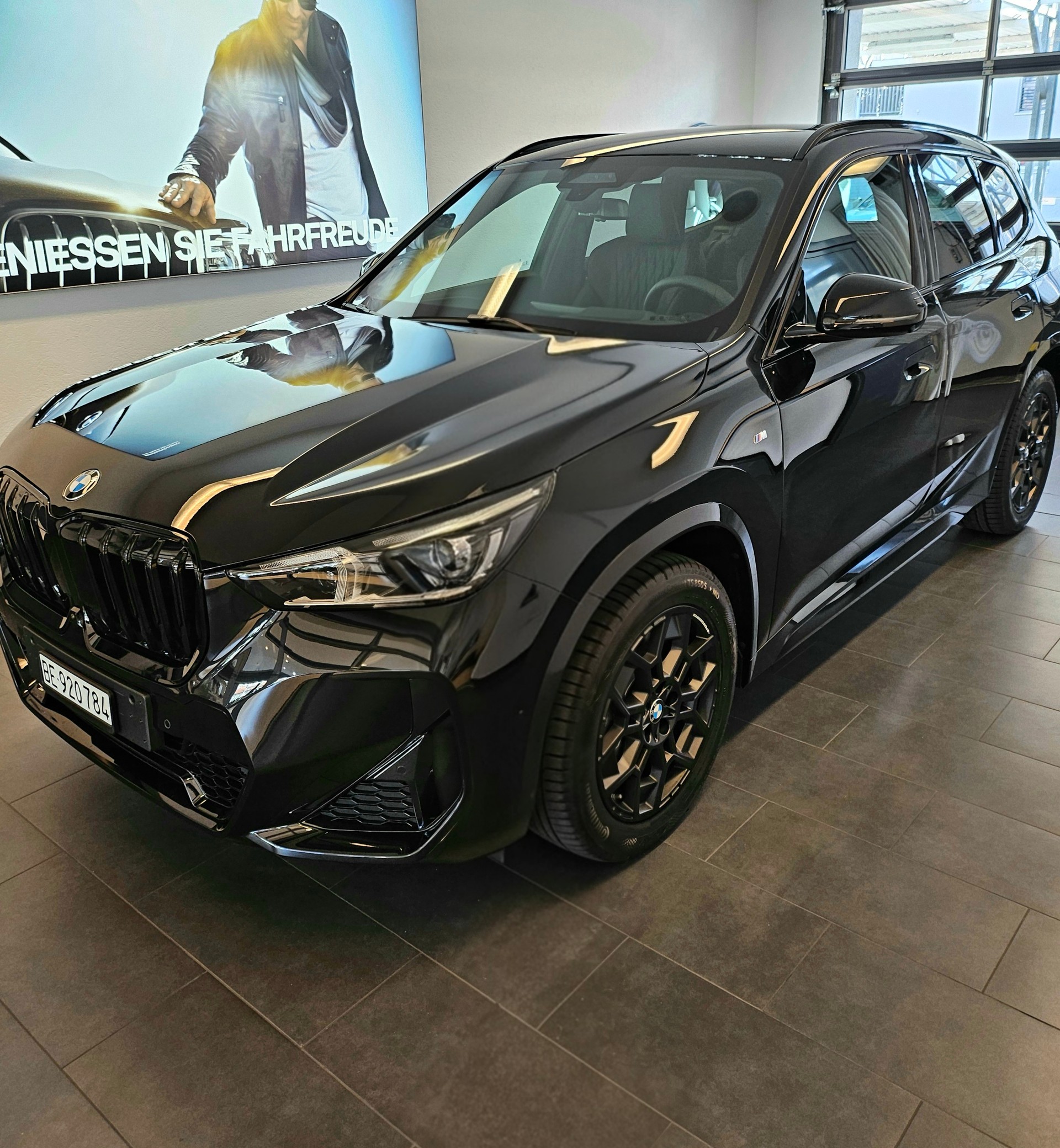 BMW 23i xDrive paddles-image-8